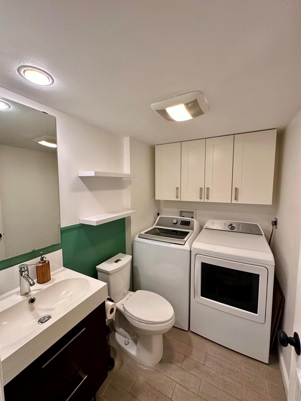 DELRAY OAKS WEST CONDO - Residential Lease