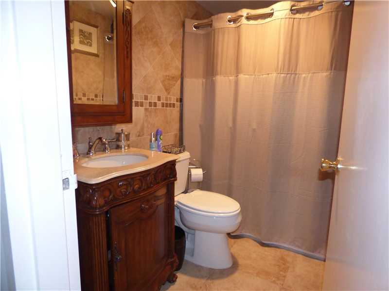 SEA MONARCH CONDO - Residential Lease