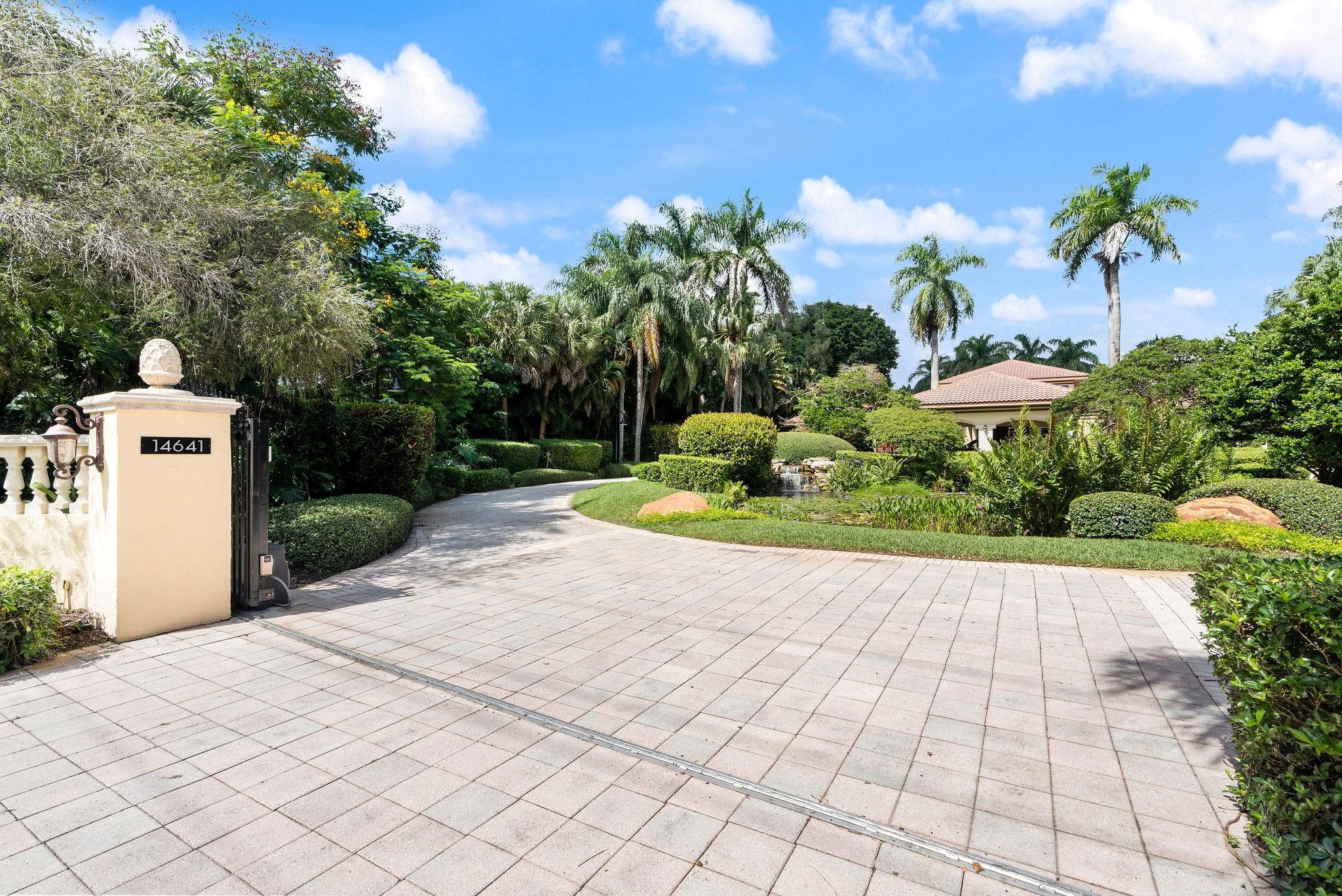 SUNSHINE RANCHES - Residential