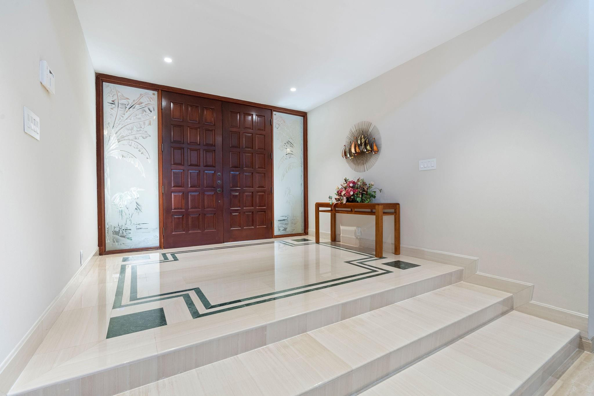 SUNSHINE RANCHES - Residential