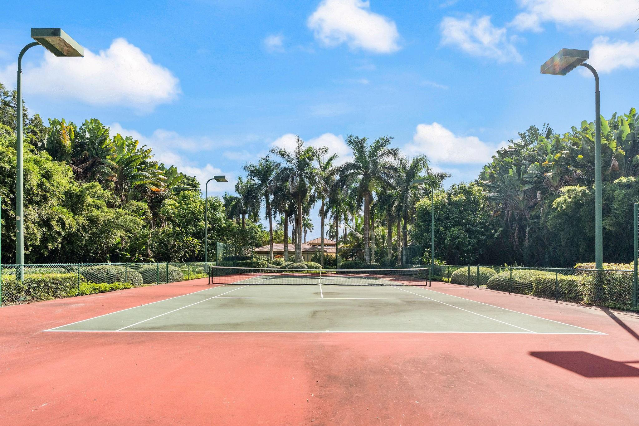 SUNSHINE RANCHES - Residential