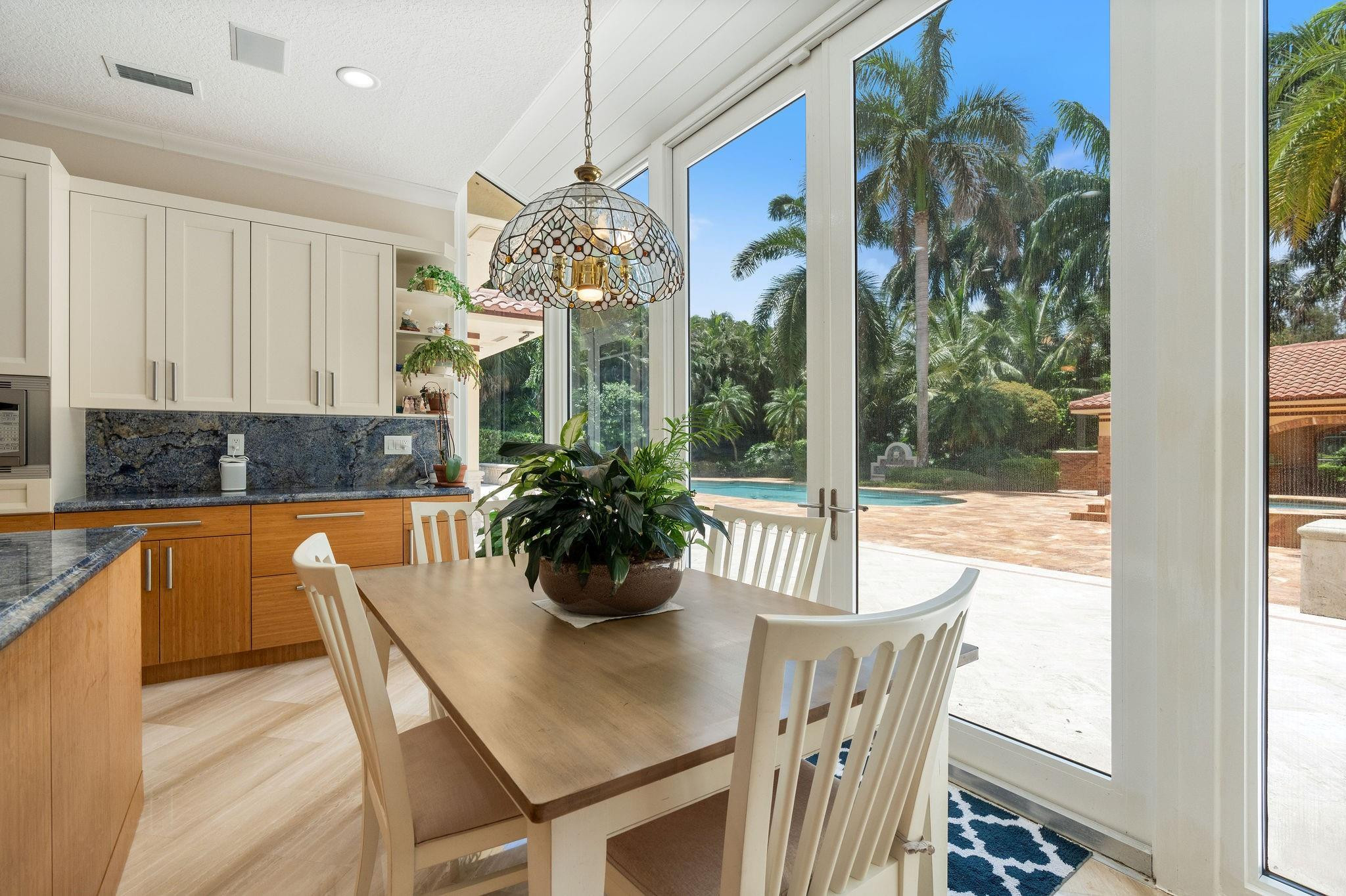 SUNSHINE RANCHES - Residential