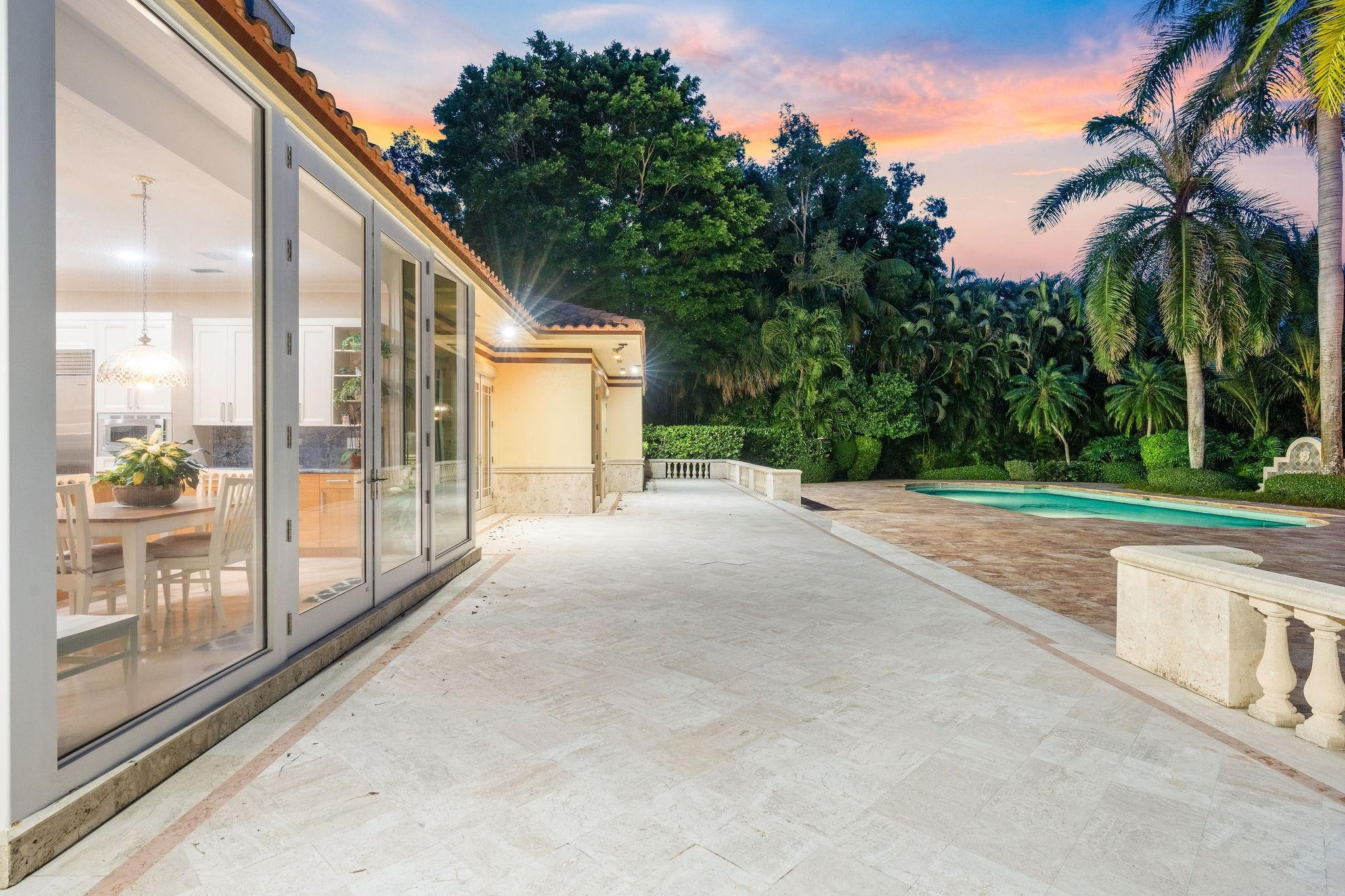 SUNSHINE RANCHES - Residential