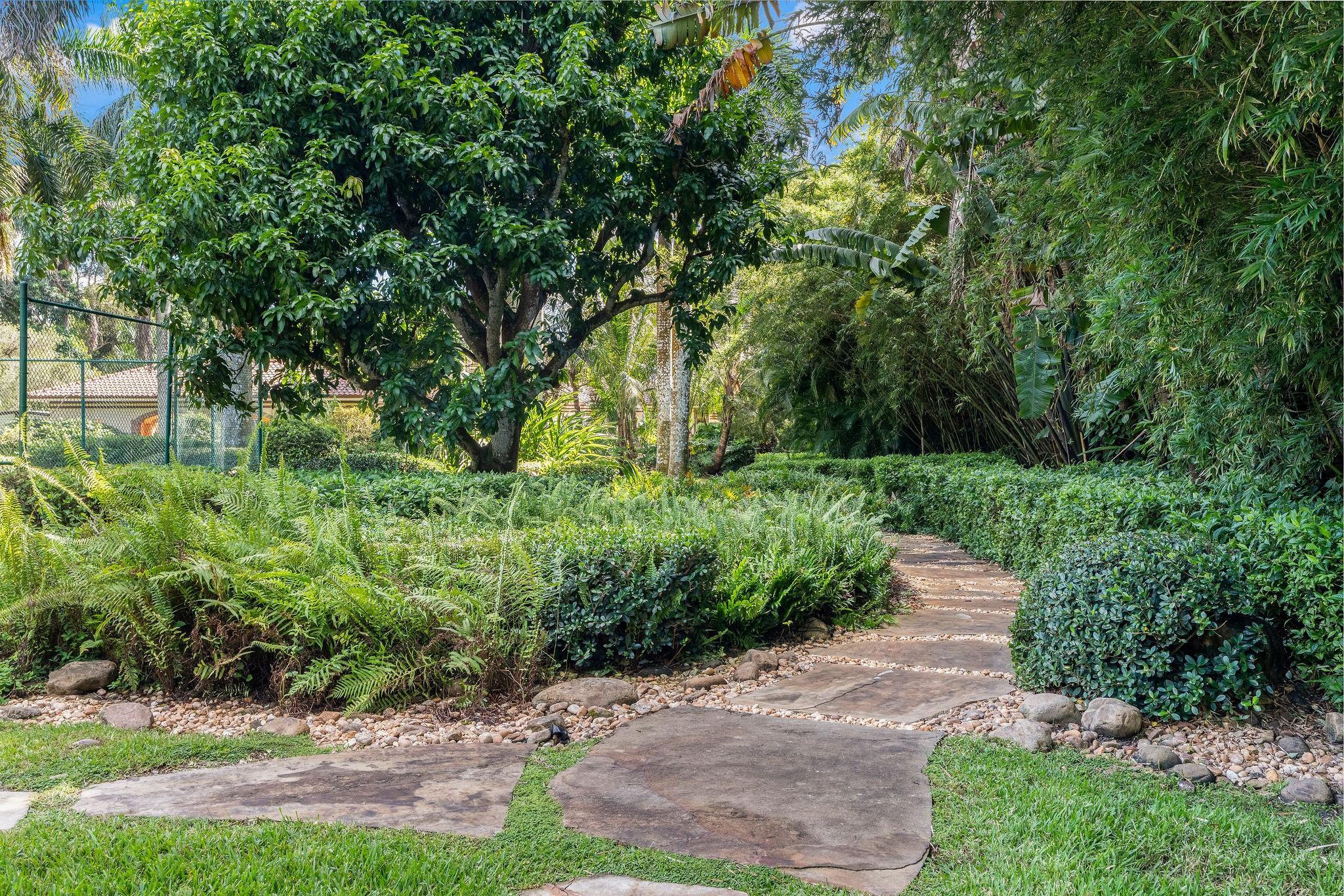 SUNSHINE RANCHES - Residential