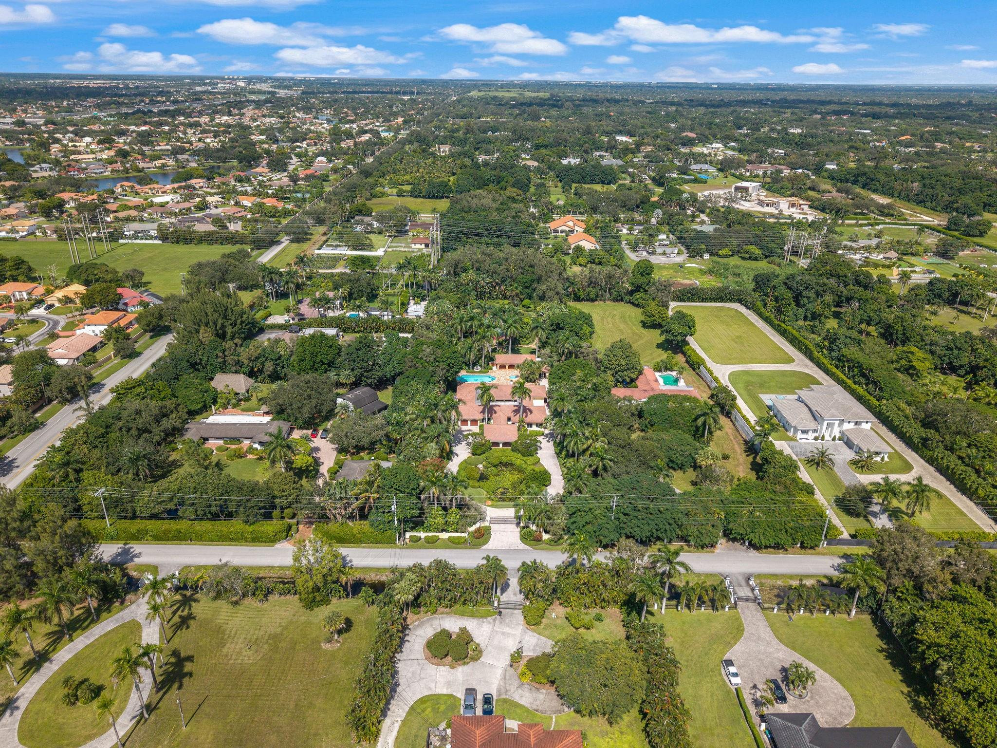 SUNSHINE RANCHES - Residential