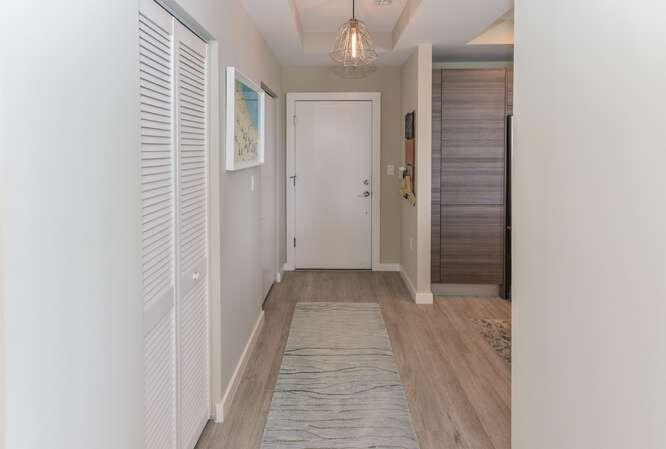 51 SE 19th Avenue 401