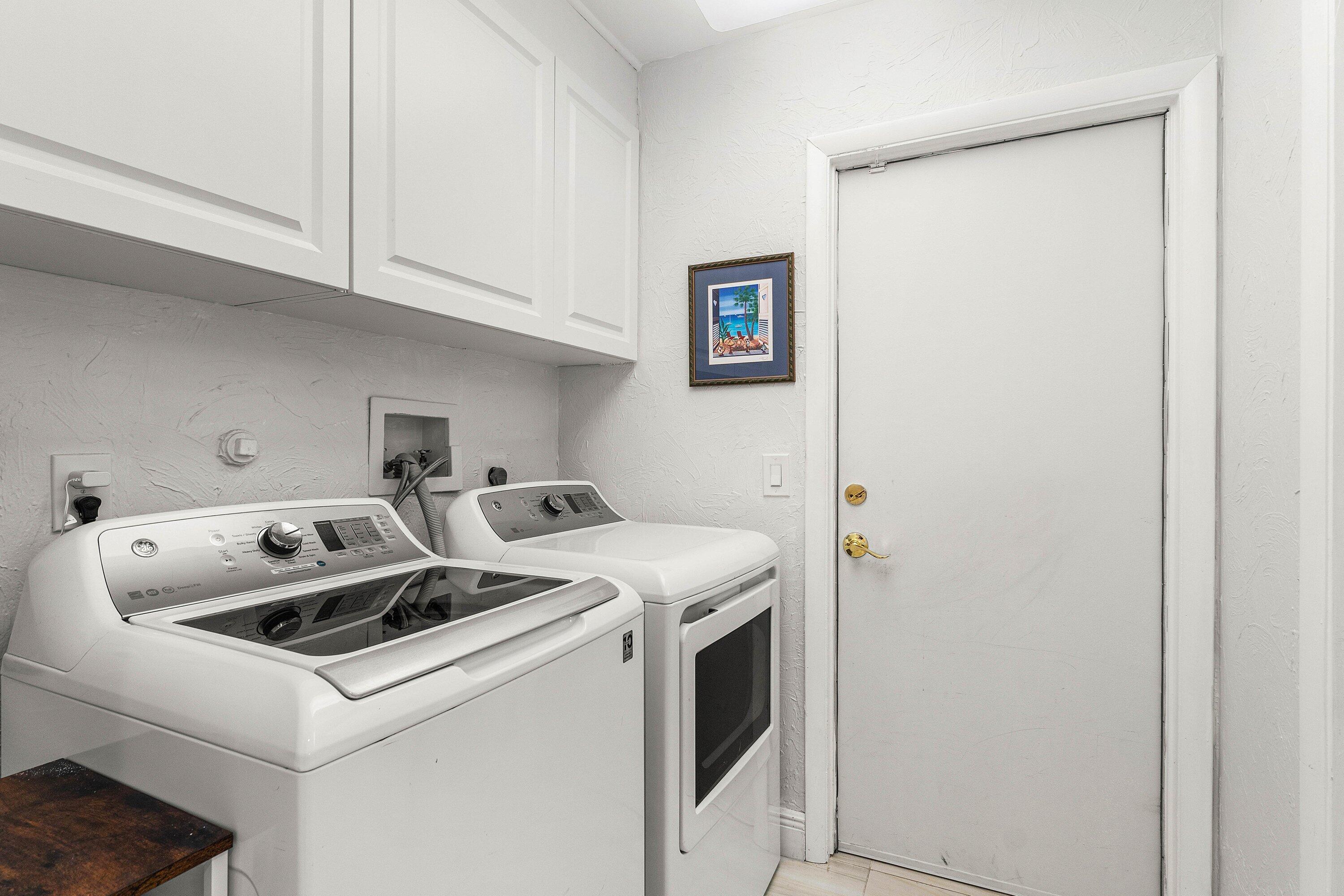 ESTATES AT HUNTERS RUN CONDO - Residential