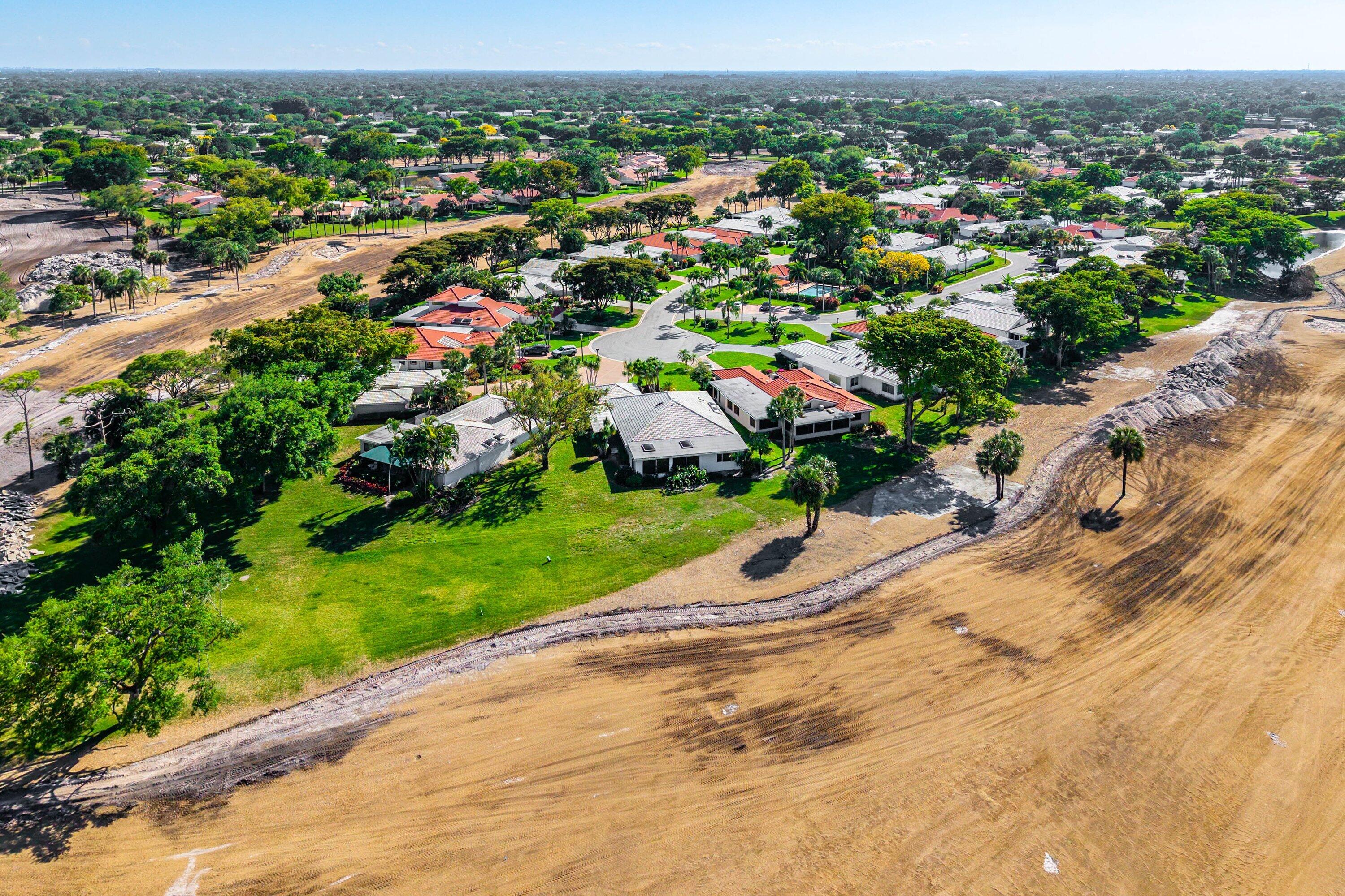 ESTATES AT HUNTERS RUN CONDO - Residential