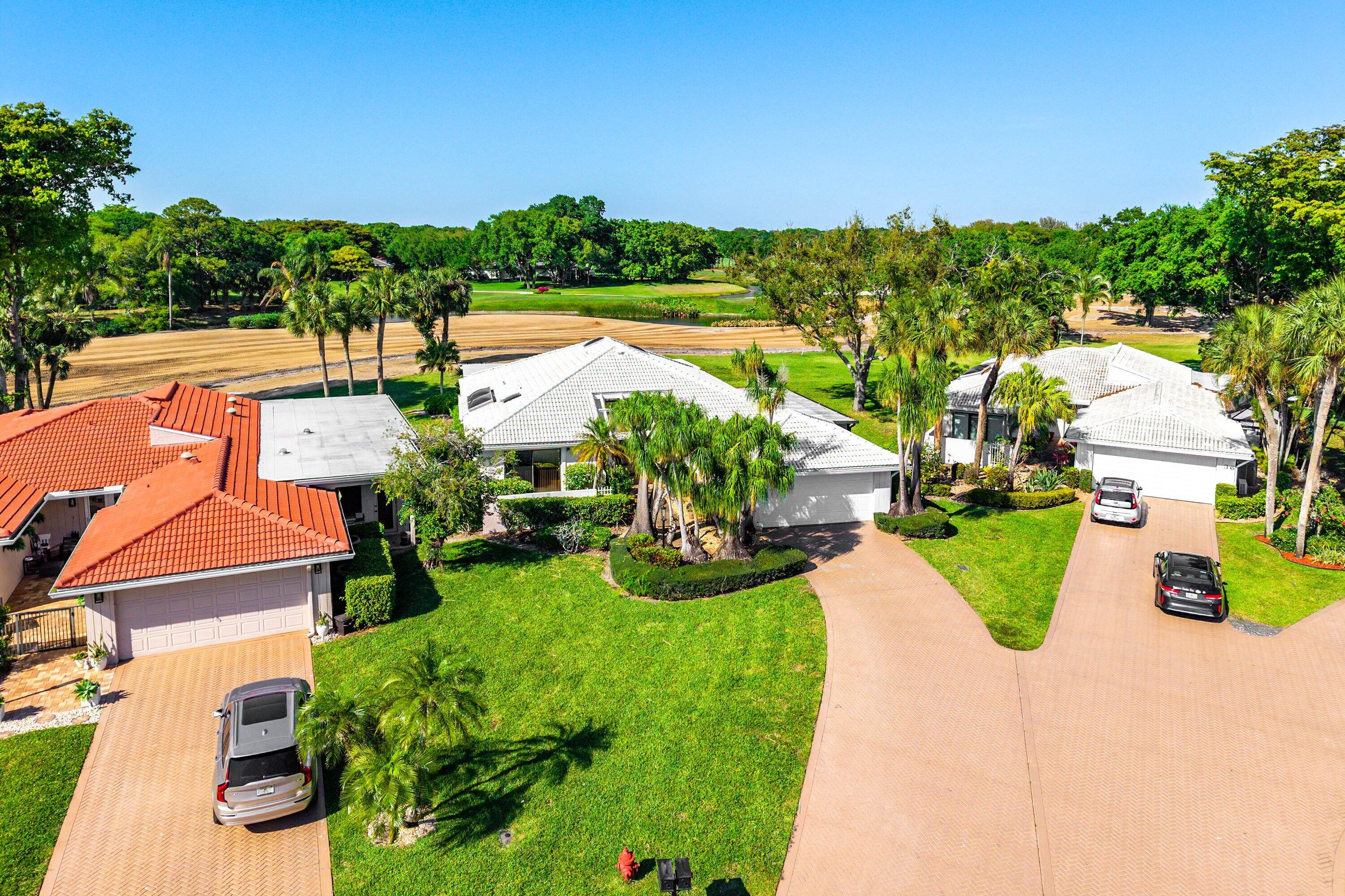 ESTATES AT HUNTERS RUN CONDO - Residential