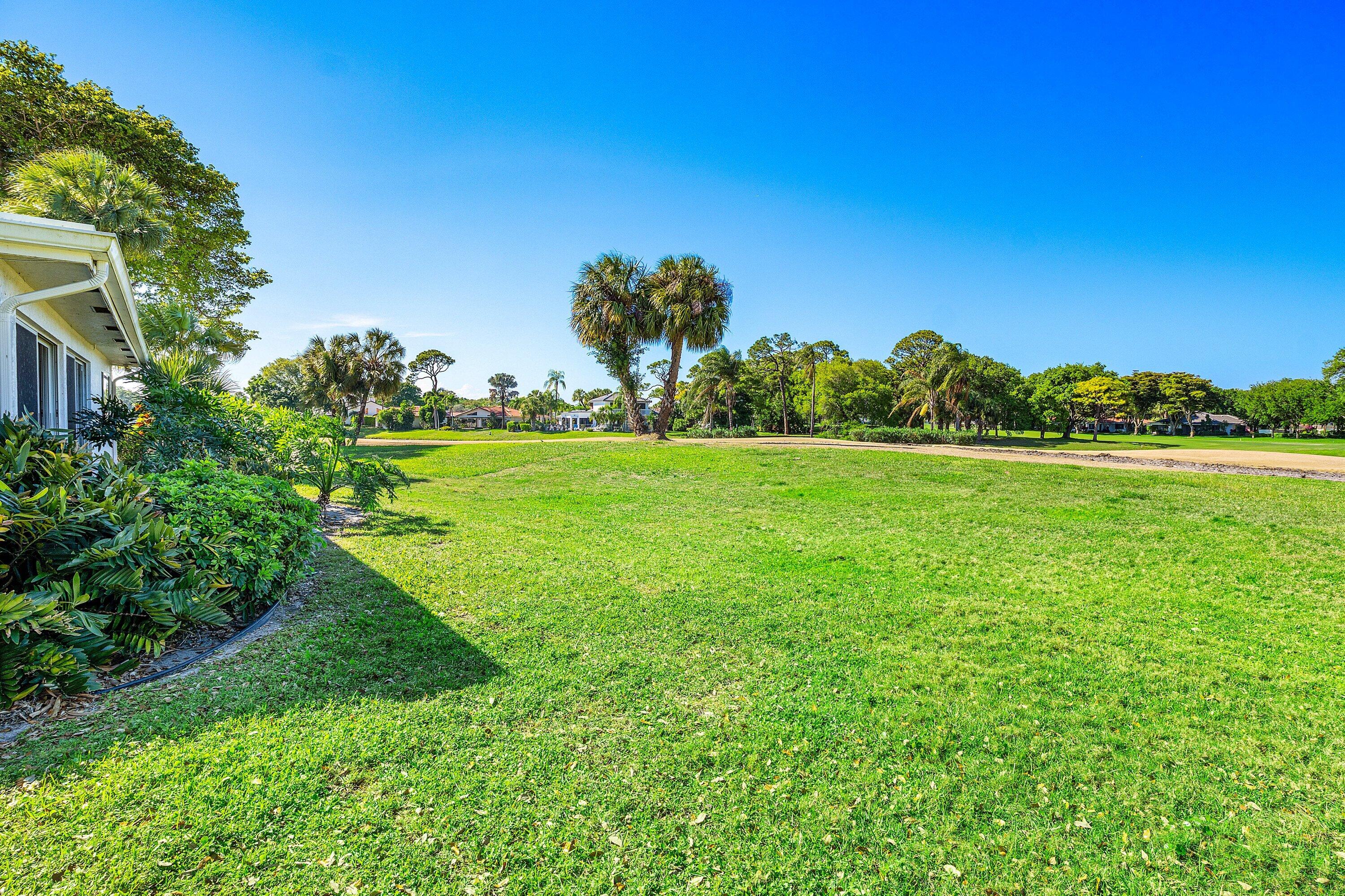 ESTATES AT HUNTERS RUN CONDO - Residential