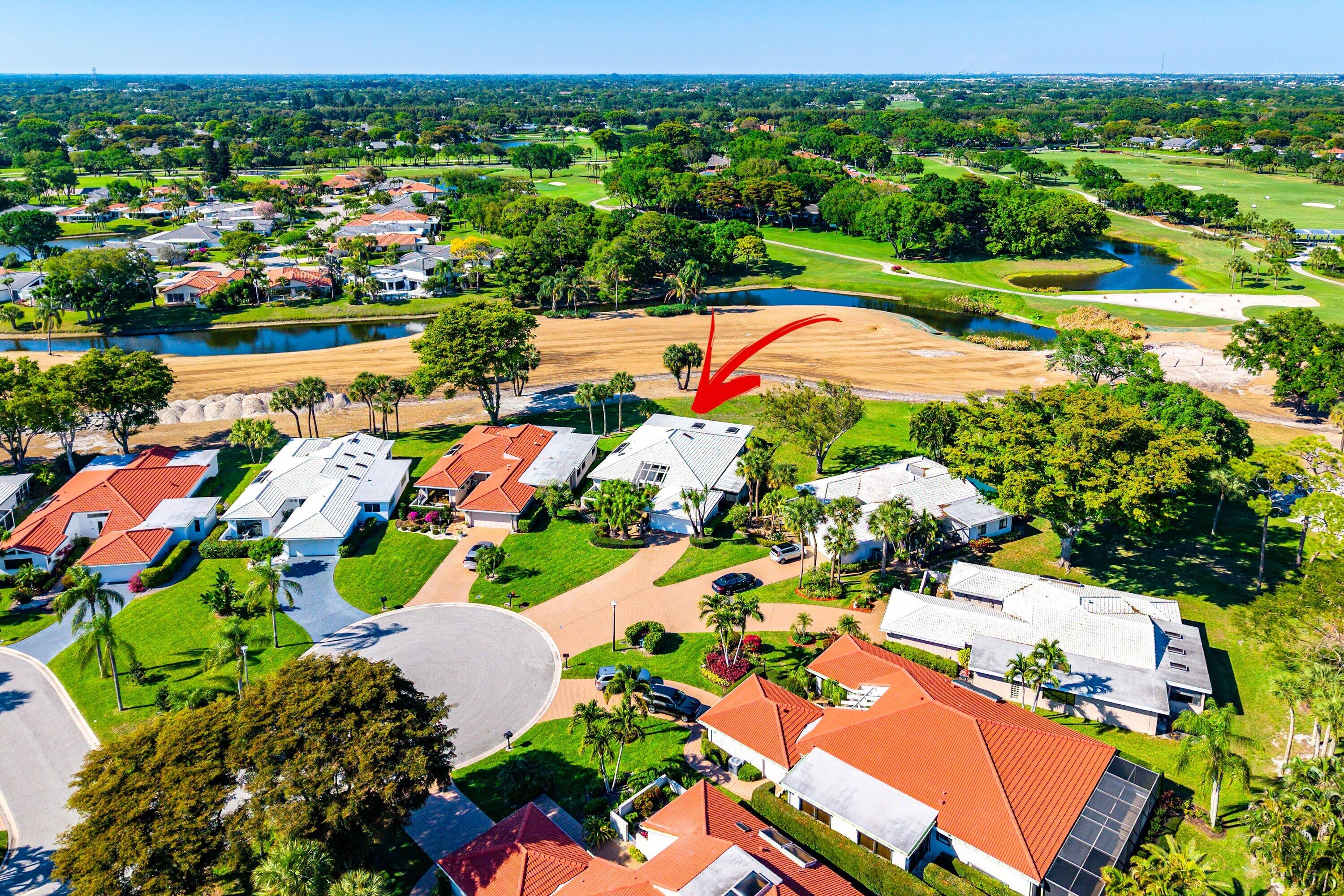 ESTATES AT HUNTERS RUN CONDO - Residential