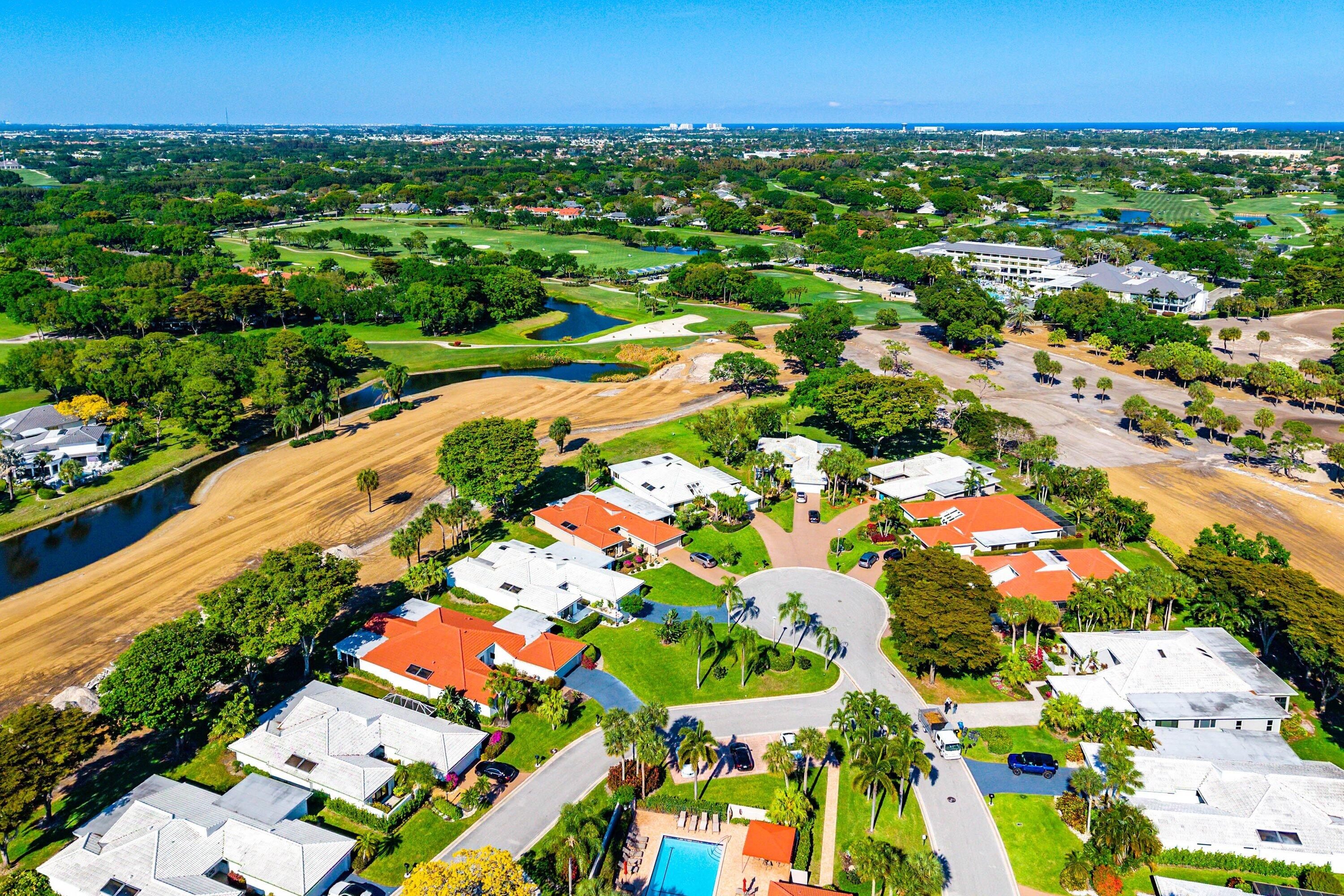 ESTATES AT HUNTERS RUN CONDO - Residential