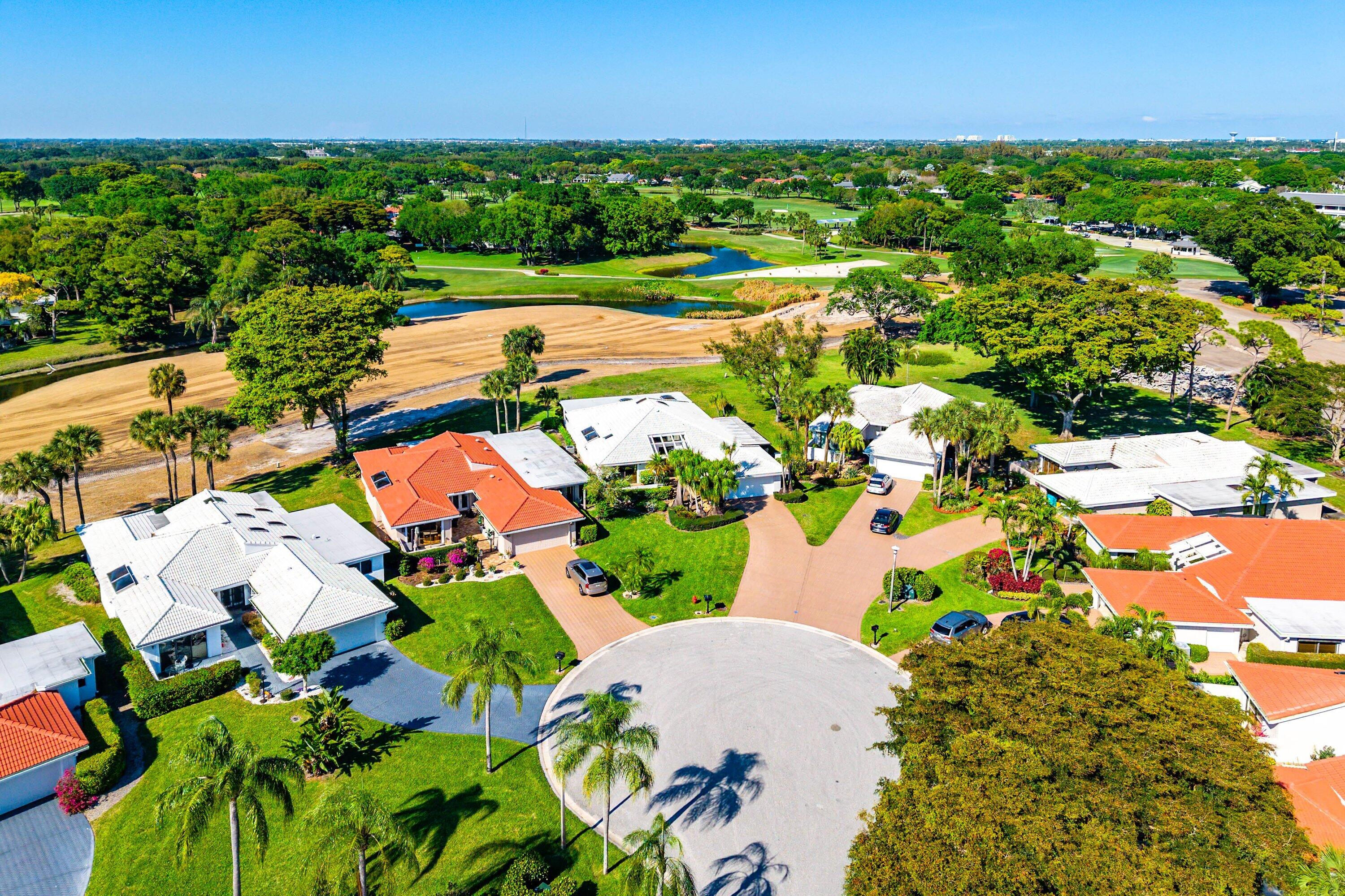 ESTATES AT HUNTERS RUN CONDO - Residential