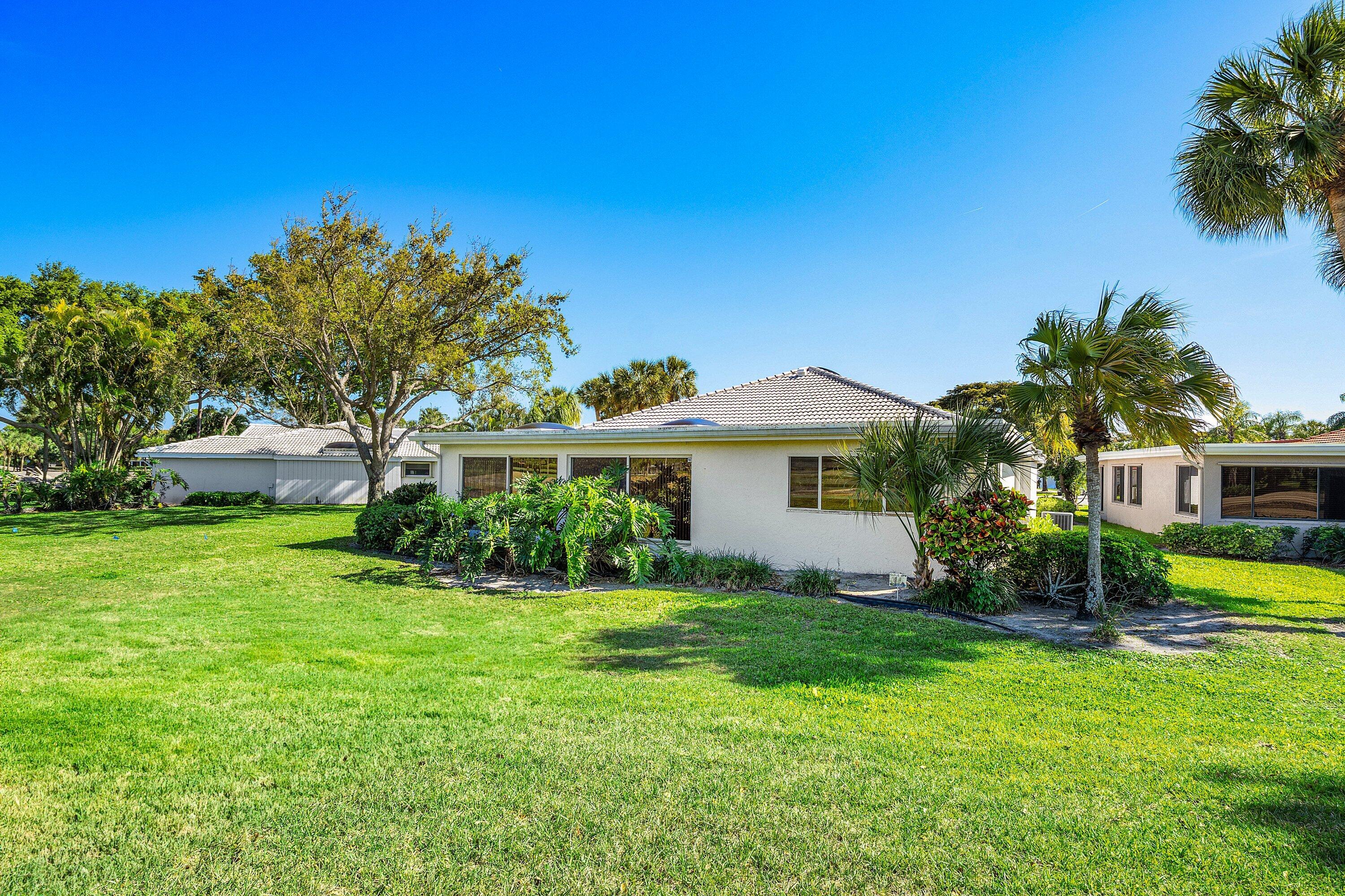 ESTATES AT HUNTERS RUN CONDO - Residential