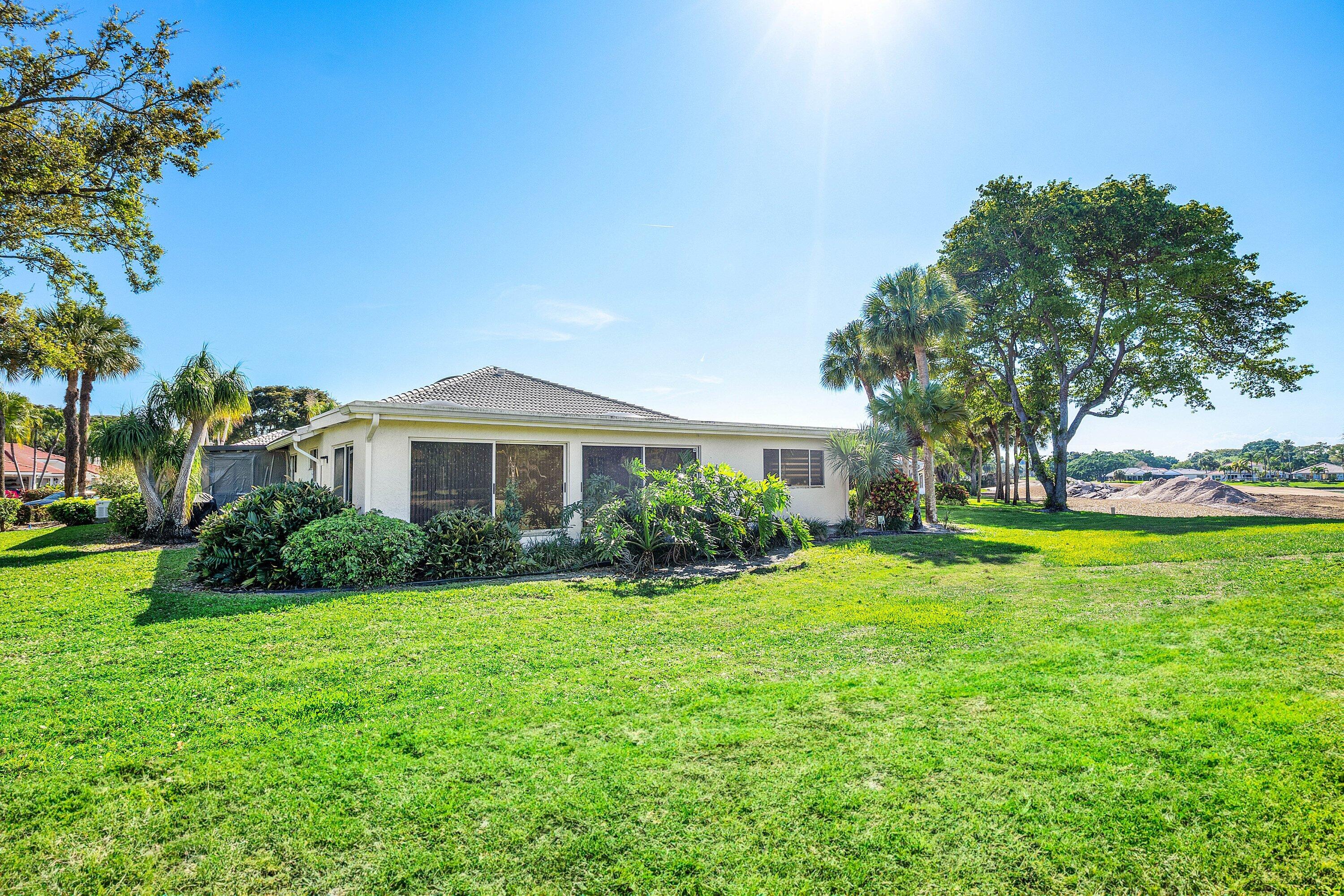 ESTATES AT HUNTERS RUN CONDO - Residential