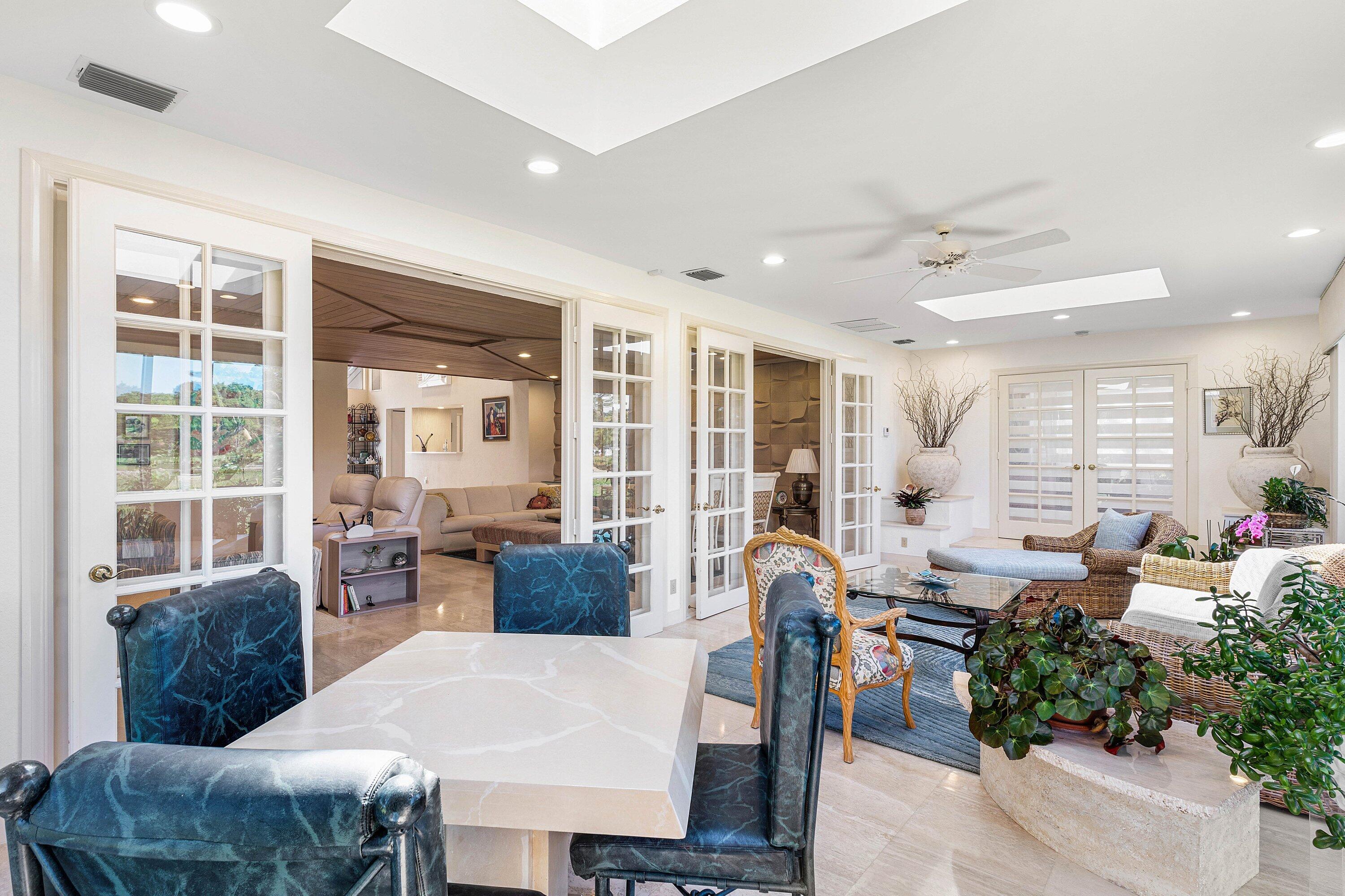 ESTATES AT HUNTERS RUN CONDO - Residential