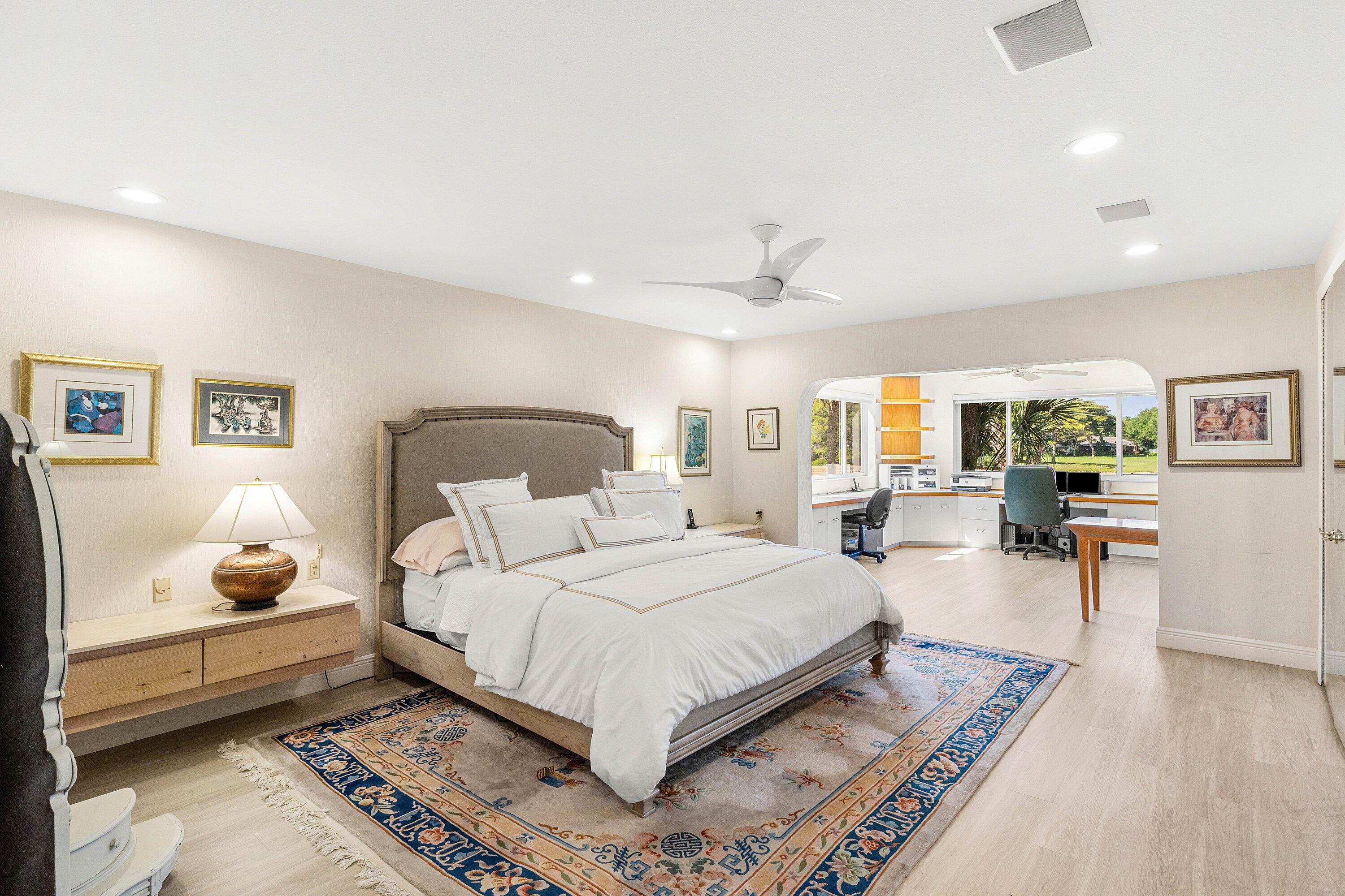 ESTATES AT HUNTERS RUN CONDO - Residential