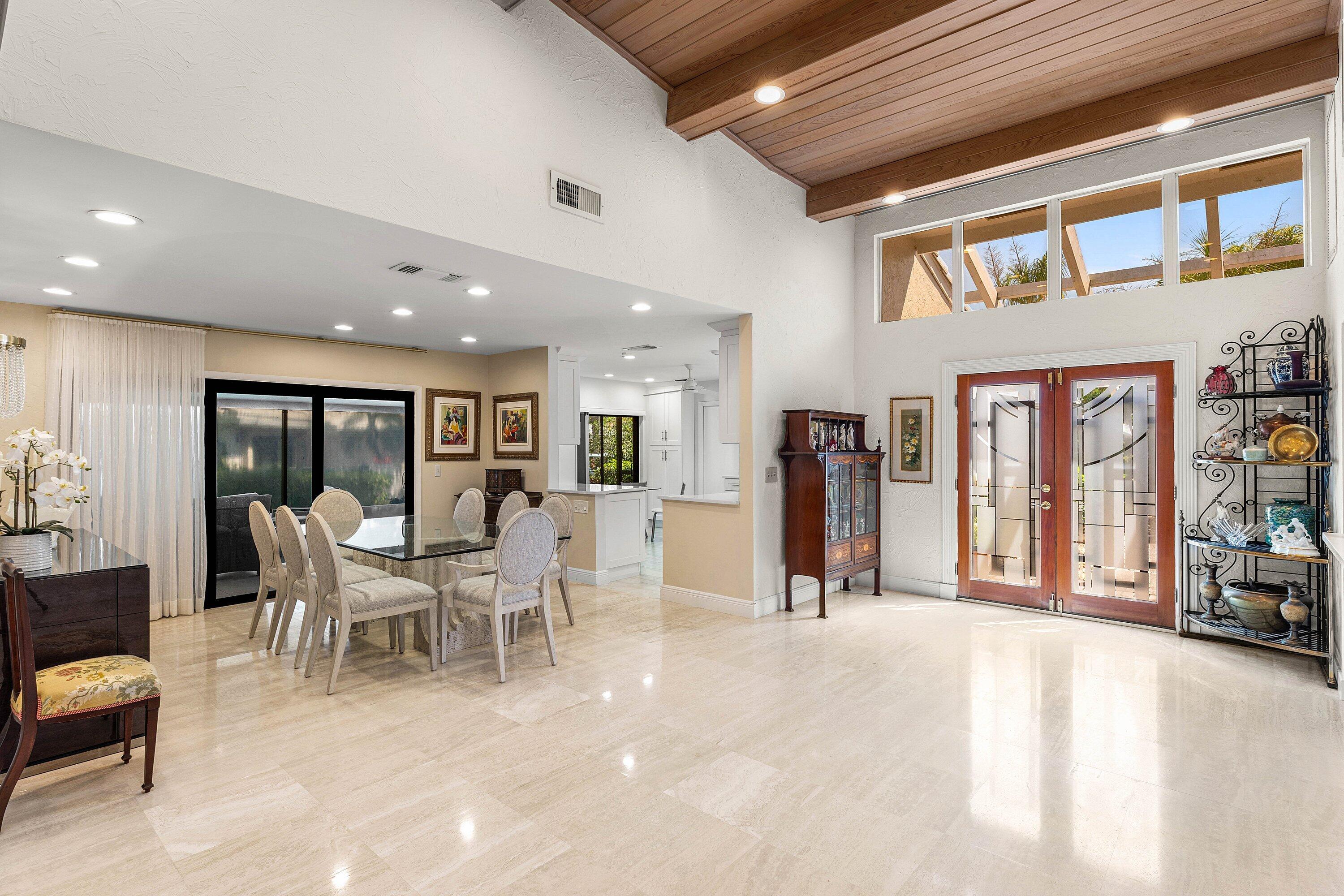 ESTATES AT HUNTERS RUN CONDO - Residential