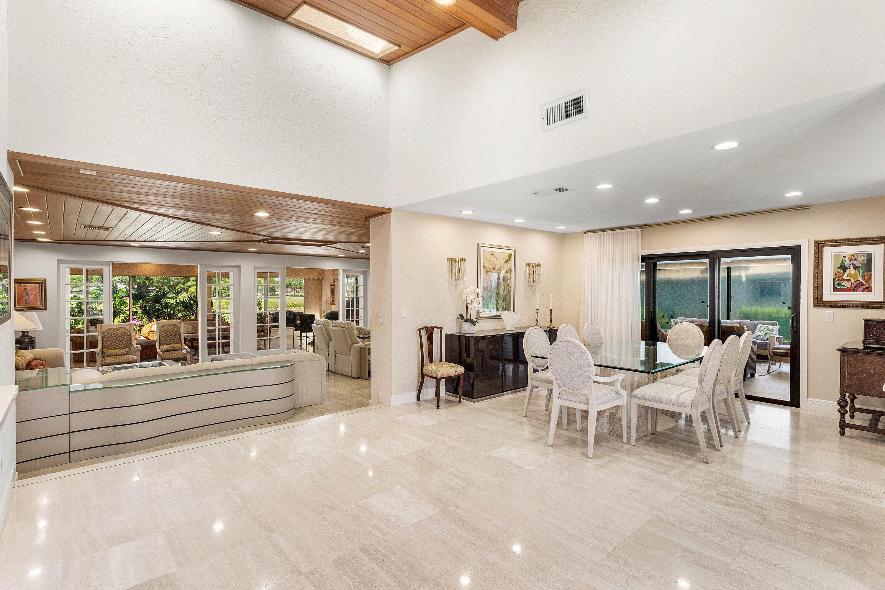 ESTATES AT HUNTERS RUN CONDO - Residential