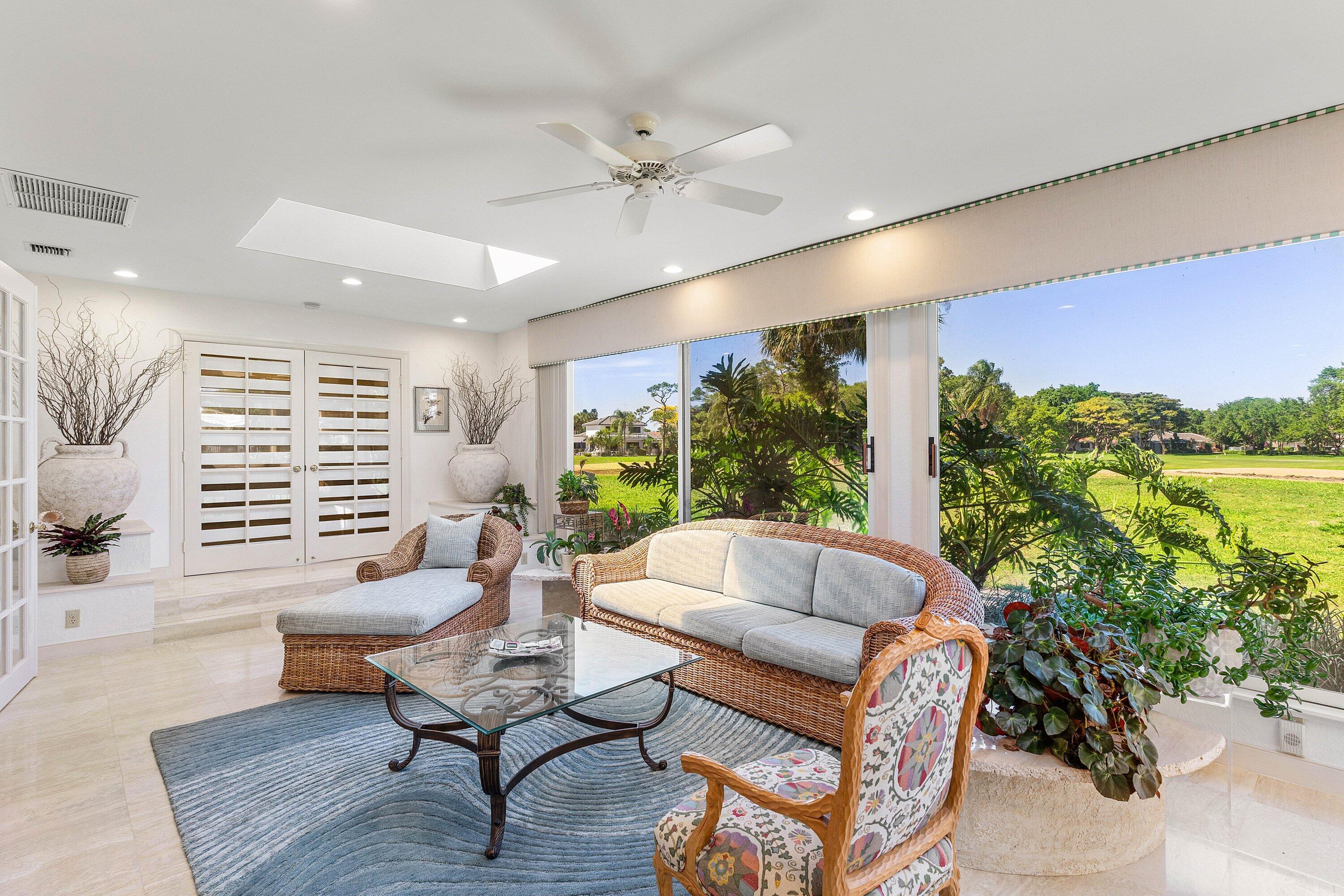 ESTATES AT HUNTERS RUN CONDO - Residential