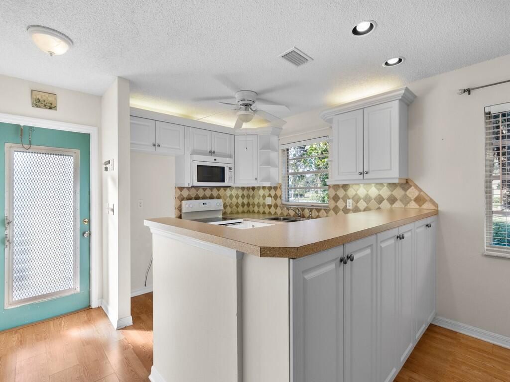 Photo of 100 Spring Lake Drive #107, Vero Beach, FL 32962 (MLS # R11157198)