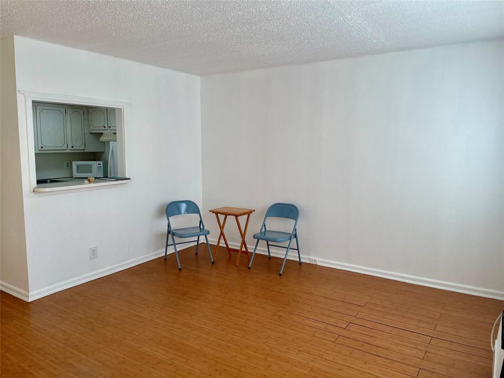 Photo of 6 Keswick A #6, Deerfield Beach, FL 33442 (MLS # F10549954)