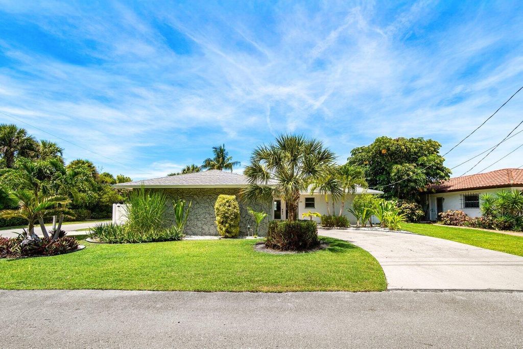 Photo of 106 Periwinkle Drive, Hypoluxo, FL 33462 (MLS # B26026130)
