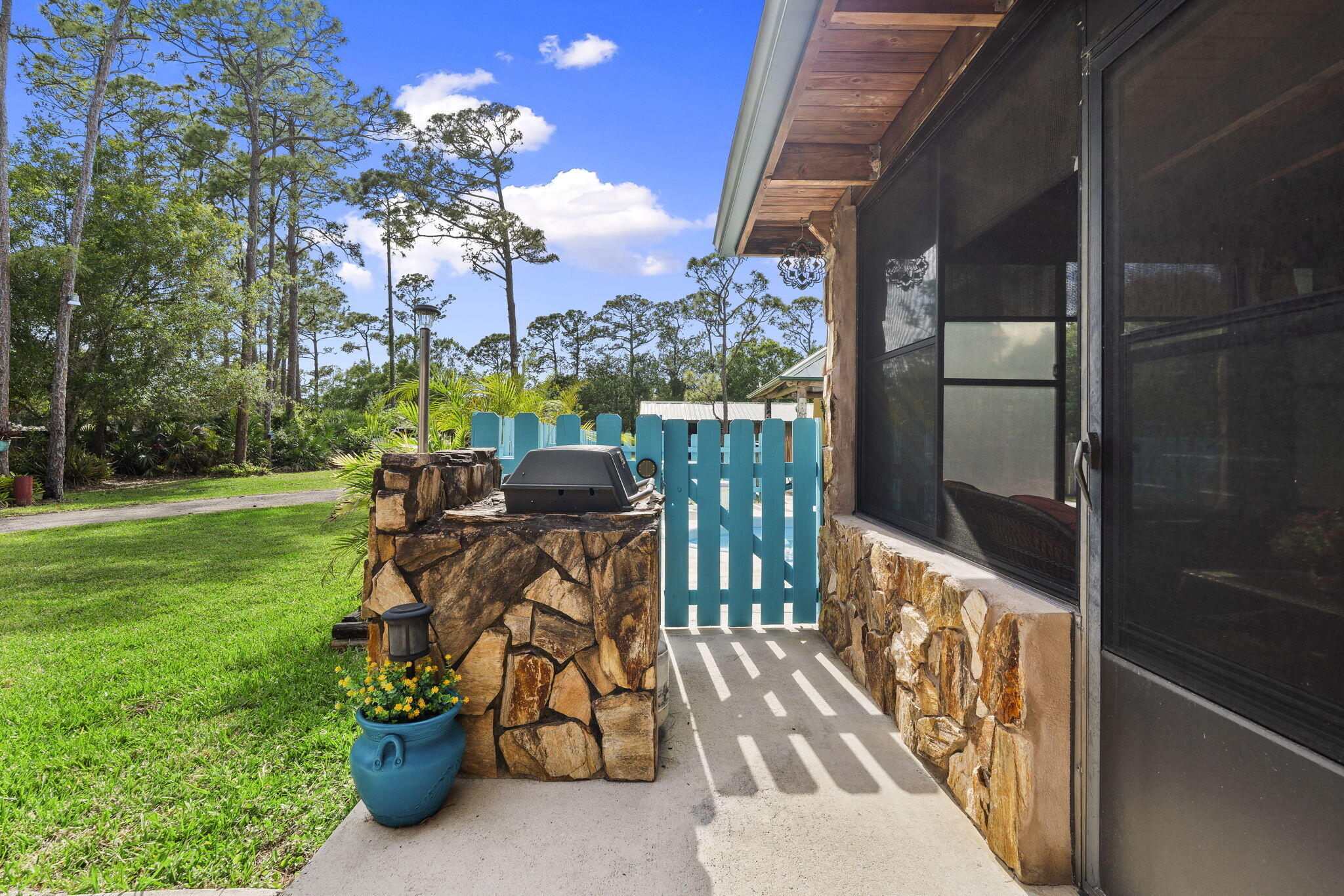 METES AND BOUNDS - Residential