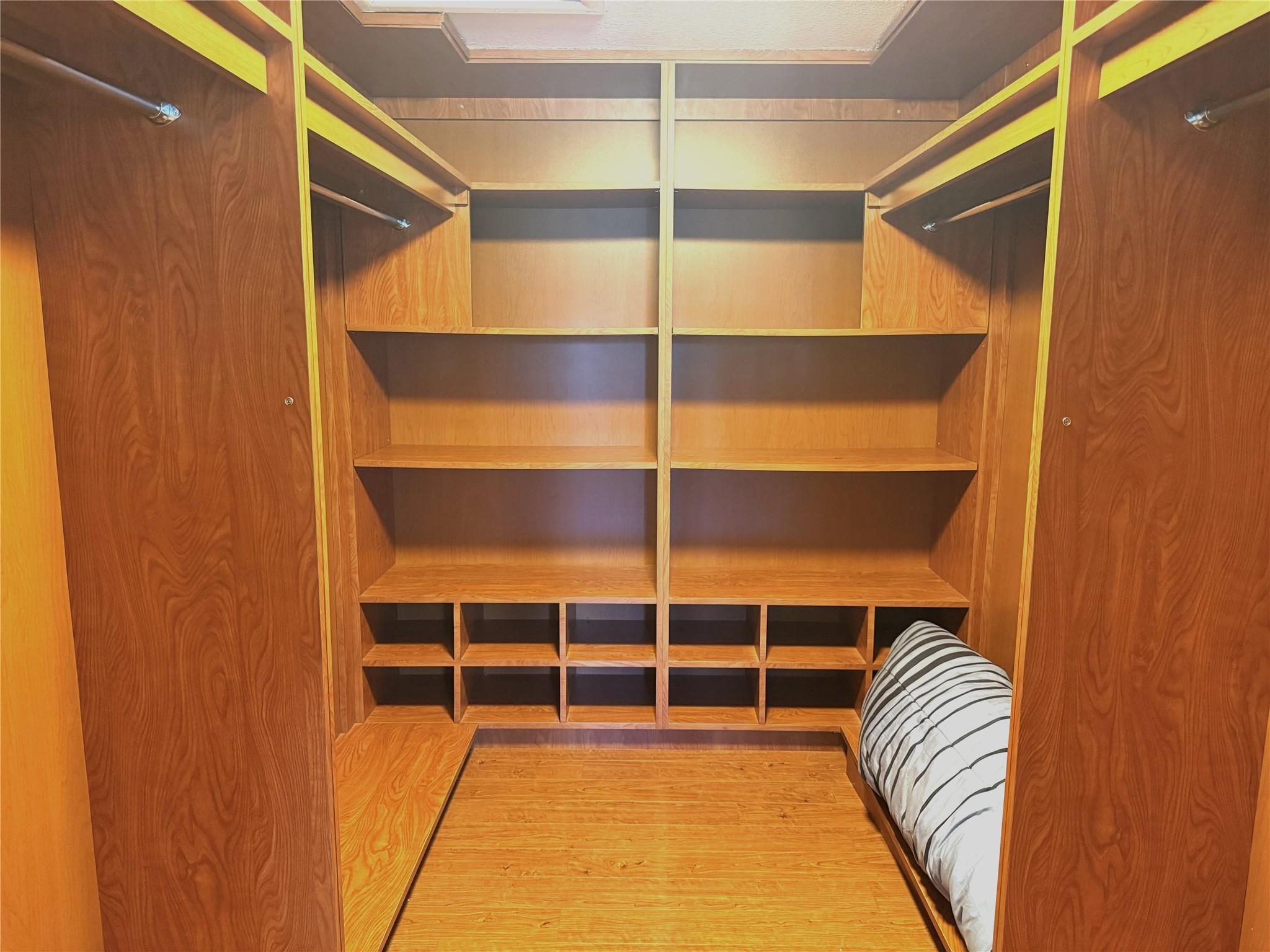 WYNMOOR - Residential