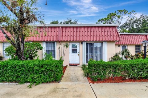 A home in Lake Worth