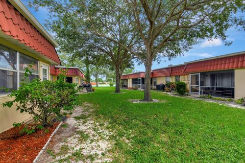 A home in Lake Worth