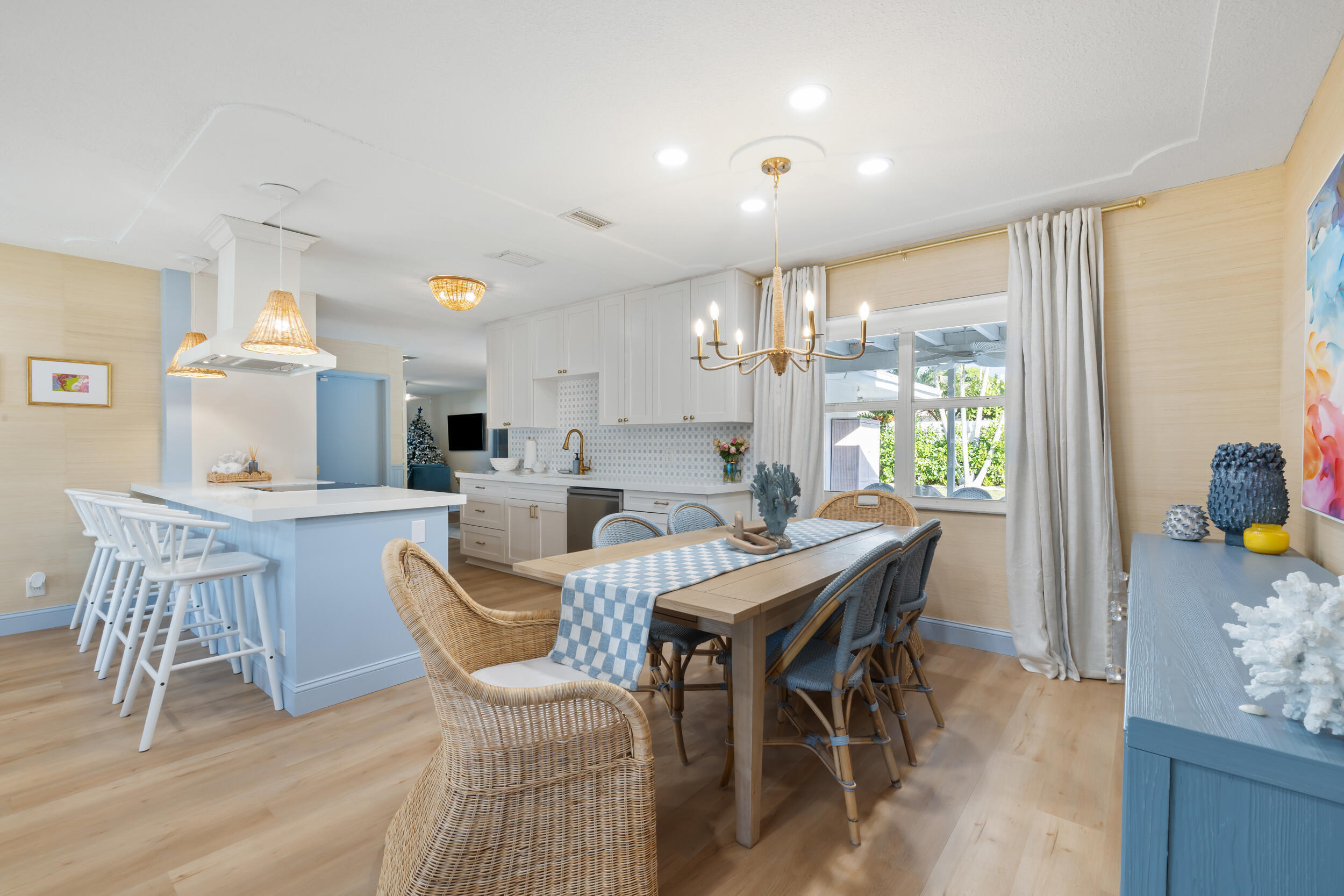 RIDGEWOOD ESTATES - Residential Lease