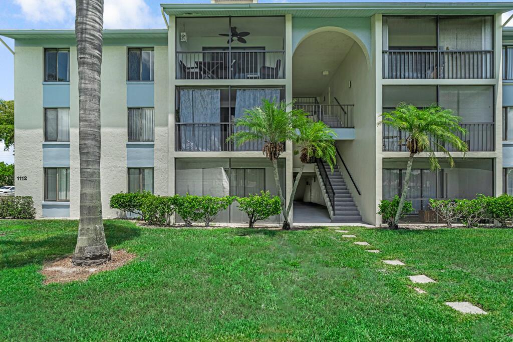 1112 Green Pine Boulevard G3