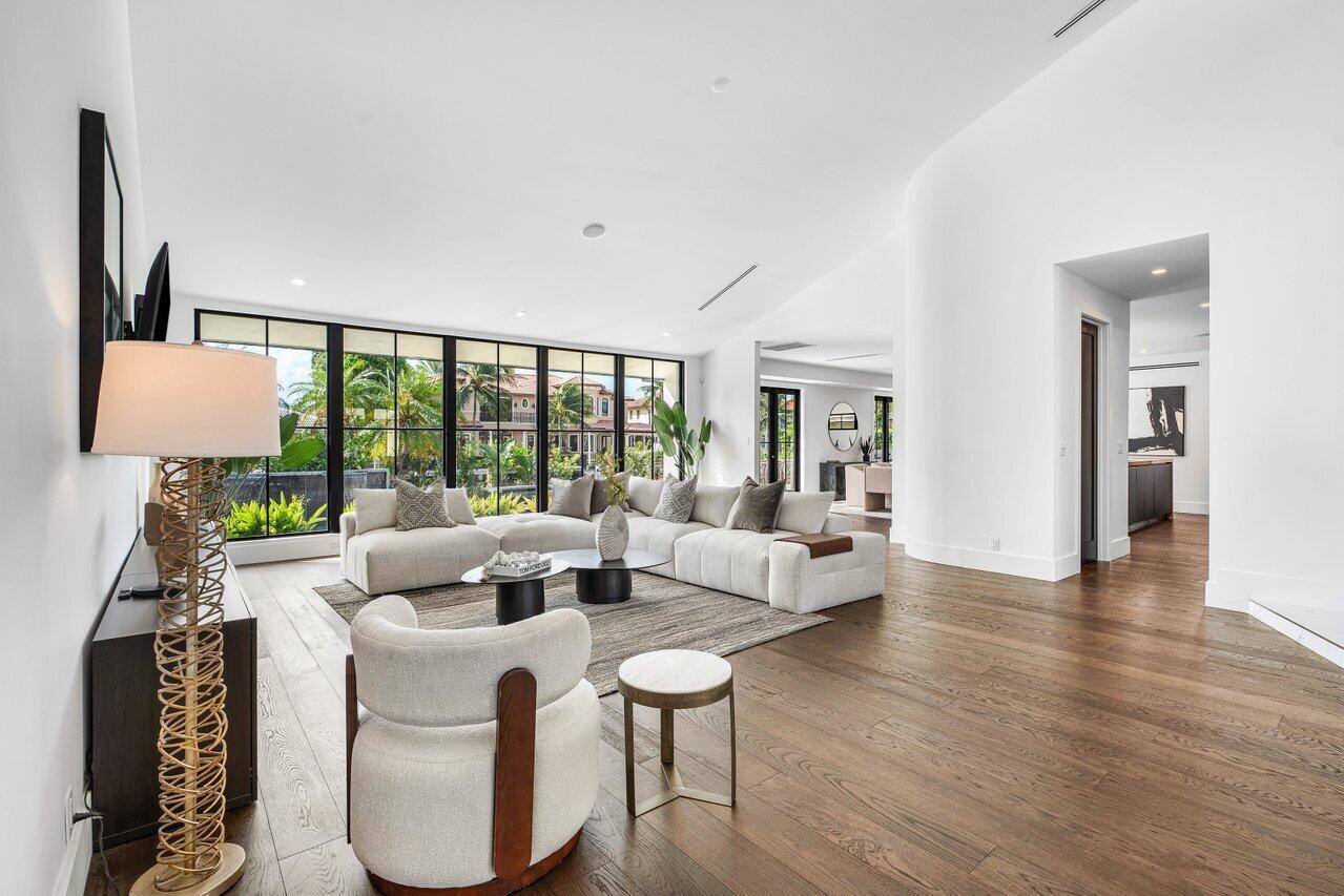 CORAL RIDGE COUNTRY CLUB - Residential