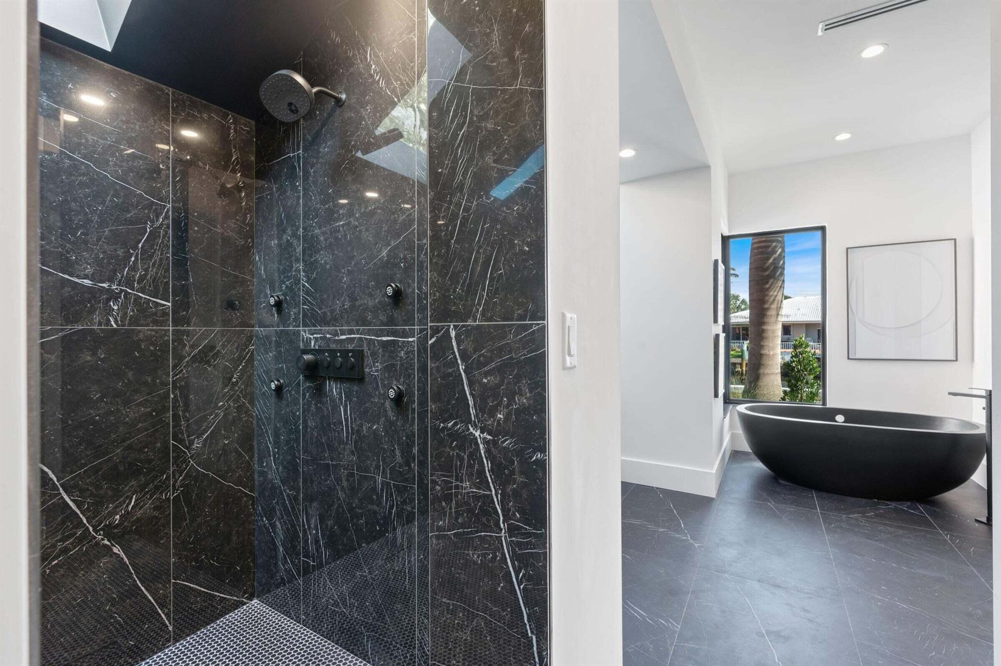 CORAL RIDGE COUNTRY CLUB - Residential