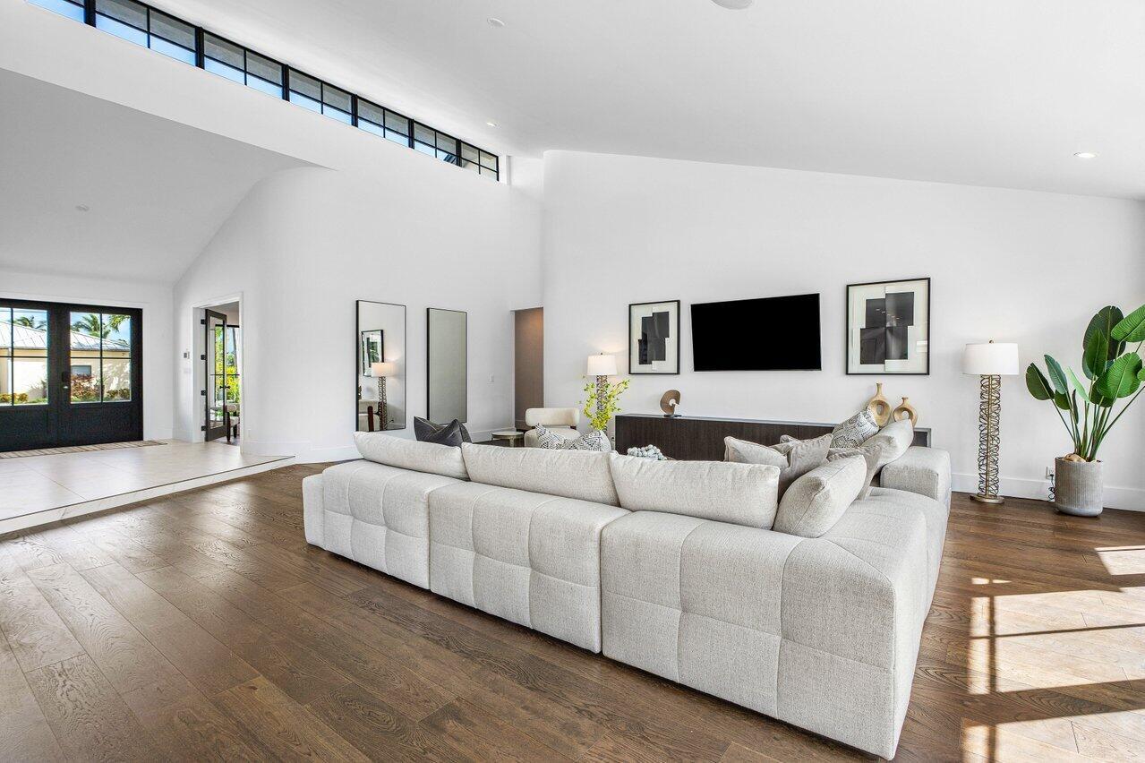 CORAL RIDGE COUNTRY CLUB - Residential