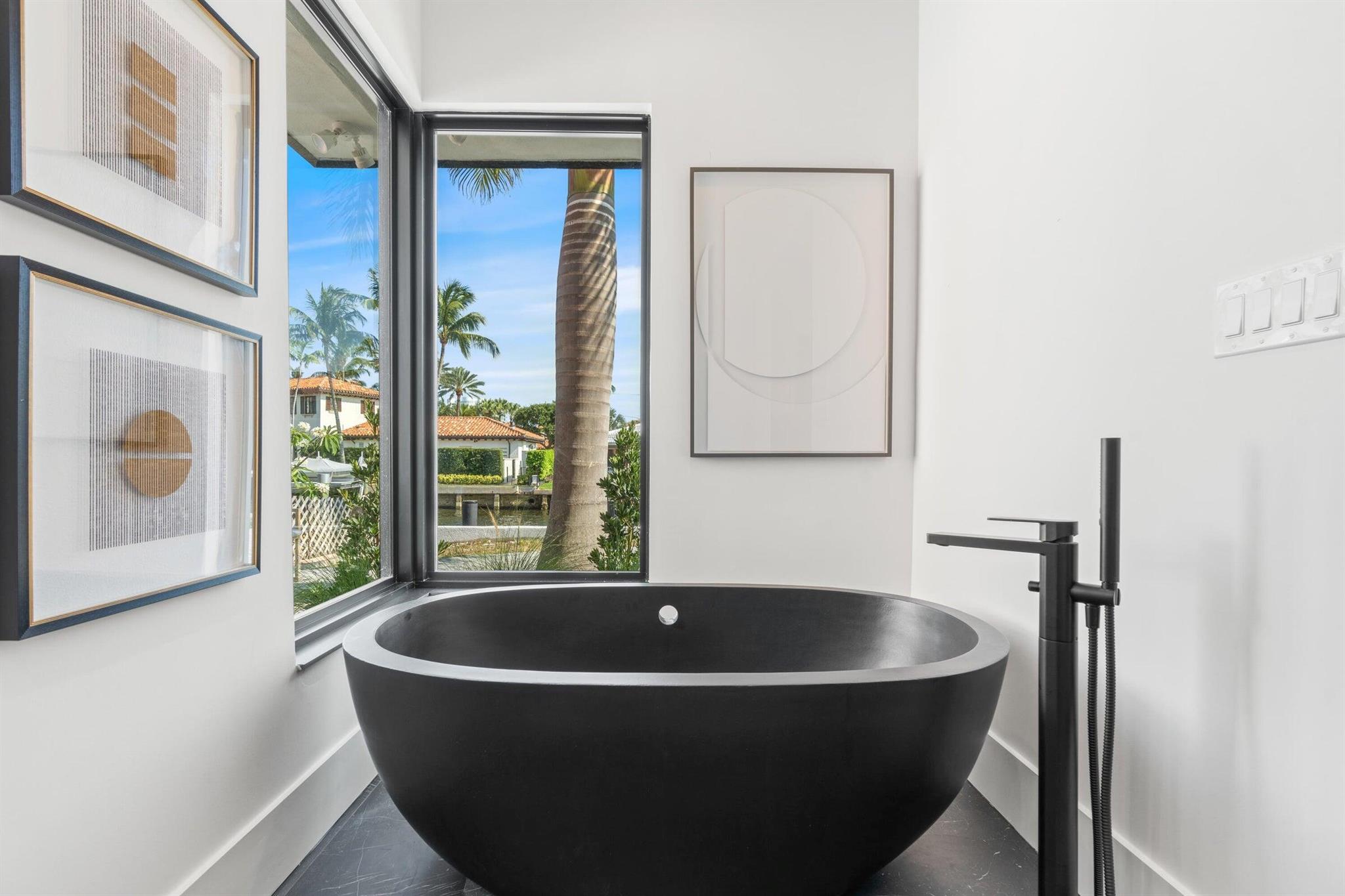 CORAL RIDGE COUNTRY CLUB - Residential