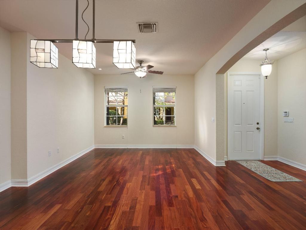 Photo of 118 Foxford Court, Jupiter, FL 33458 (MLS # R11156417)