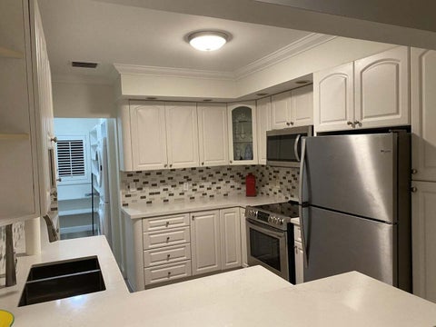 Tiny photo for 325 Sunset Drive #A, Fort Lauderdale, FL 33301 (MLS # B26044742)
