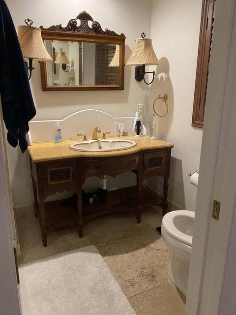 Tiny photo for 325 Sunset Drive #A, Fort Lauderdale, FL 33301 (MLS # B26044742)
