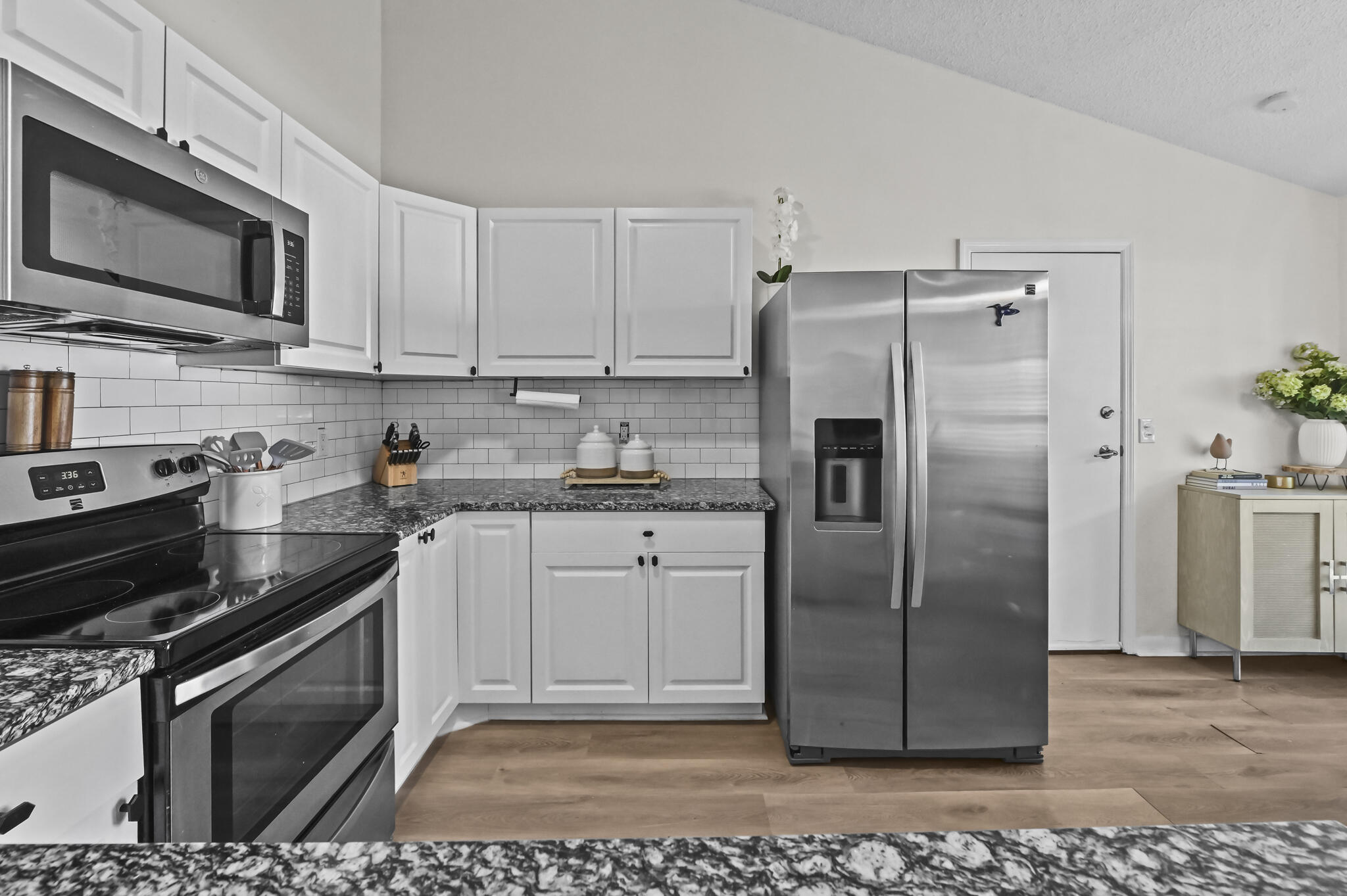 TARTAN LAKES - Residential