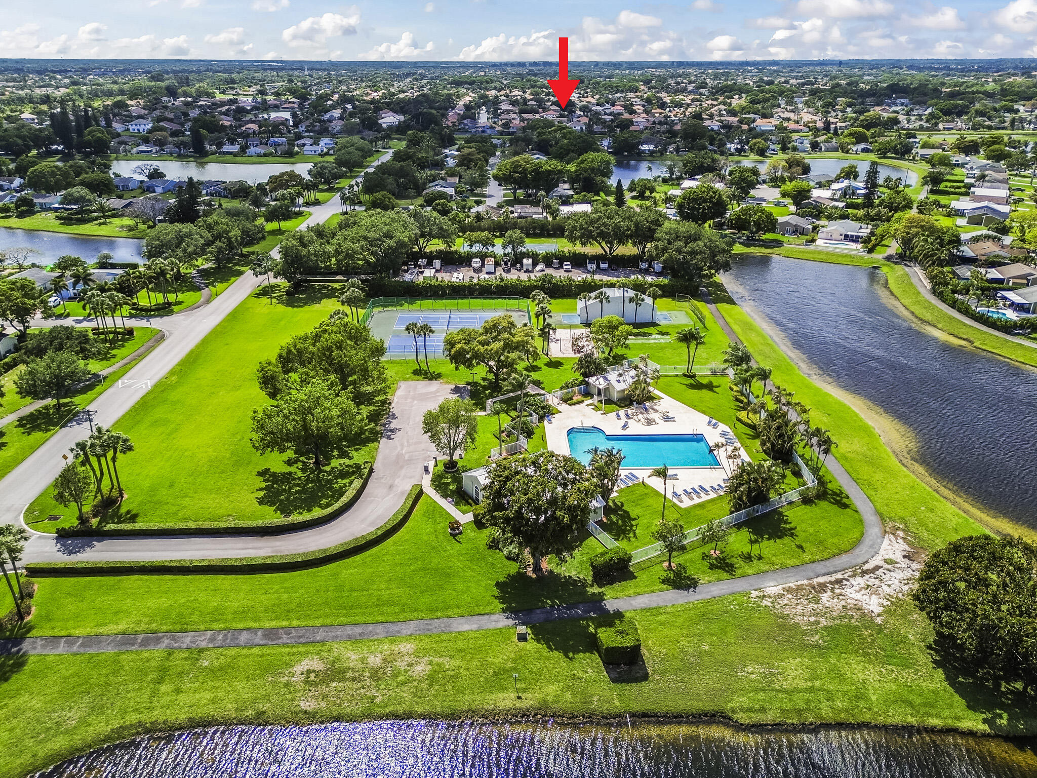 TARTAN LAKES - Residential