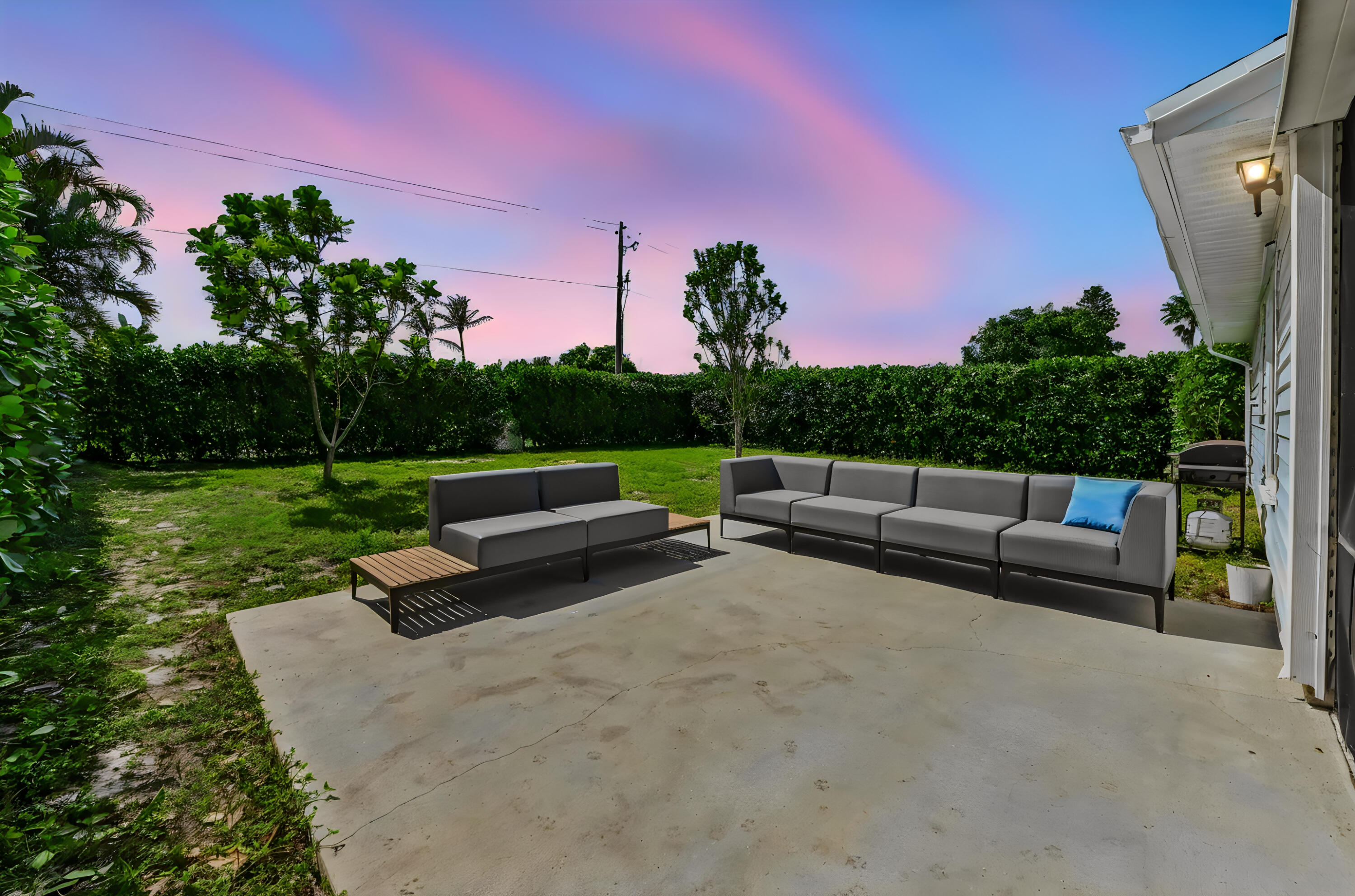 TARTAN LAKES - Residential