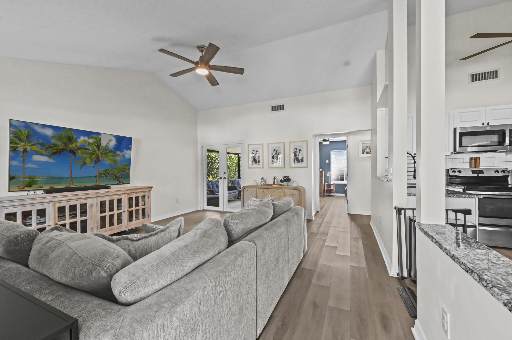 TARTAN LAKES - Residential