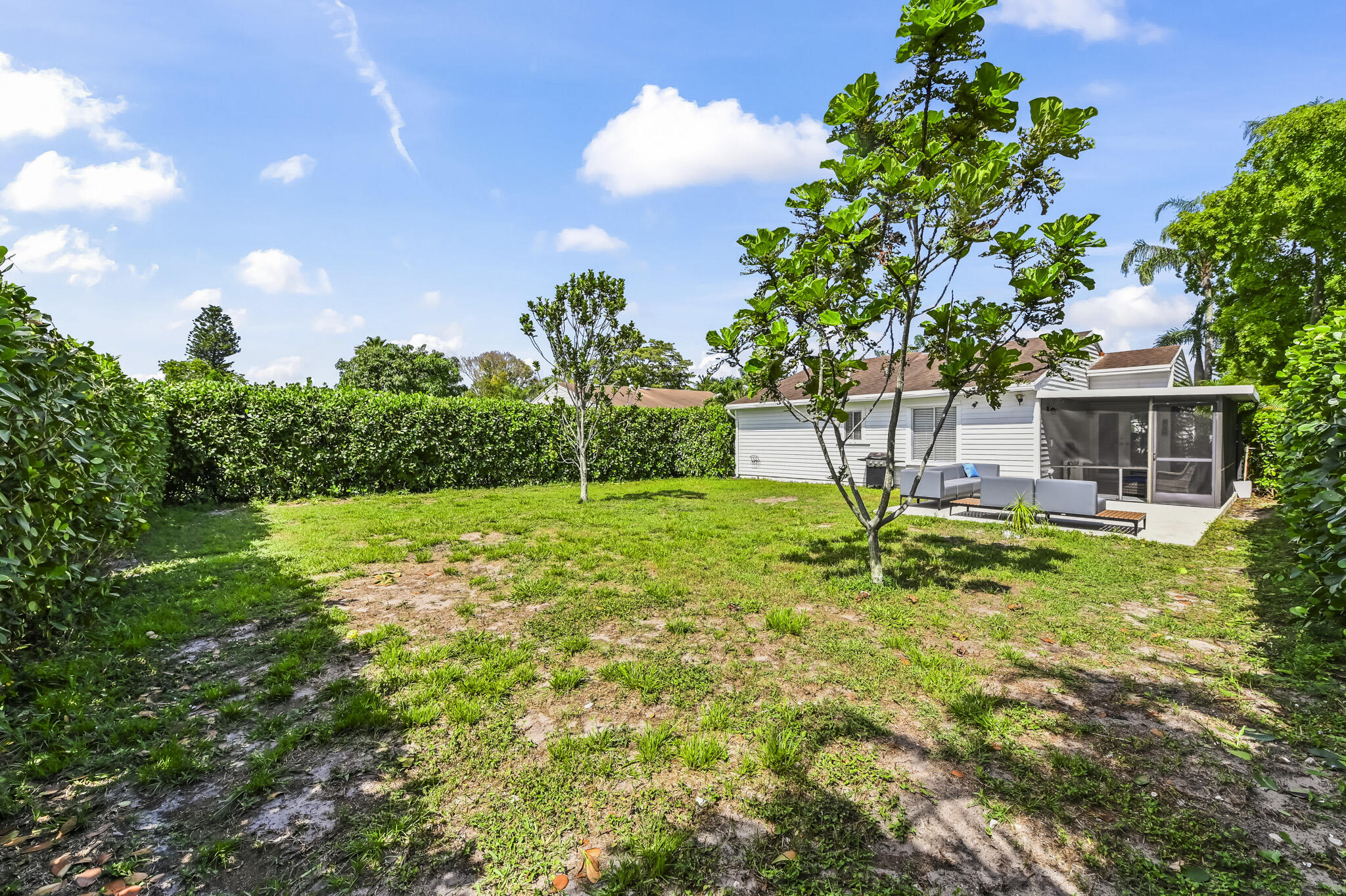 TARTAN LAKES - Residential