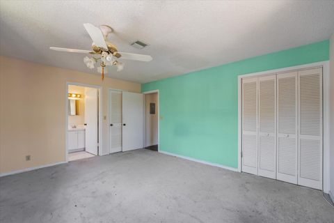 A home in Lake Worth Beach