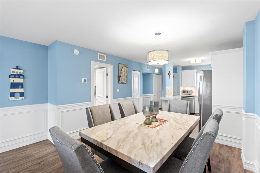 Hillsboro Colonnade Condo - Residential Lease