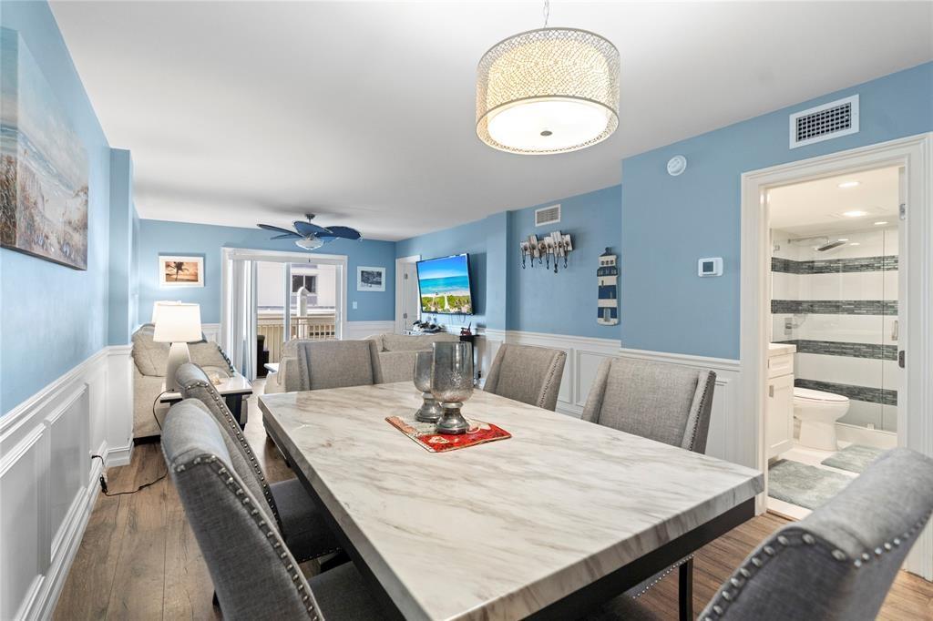 Hillsboro Colonnade Condo - Residential Lease