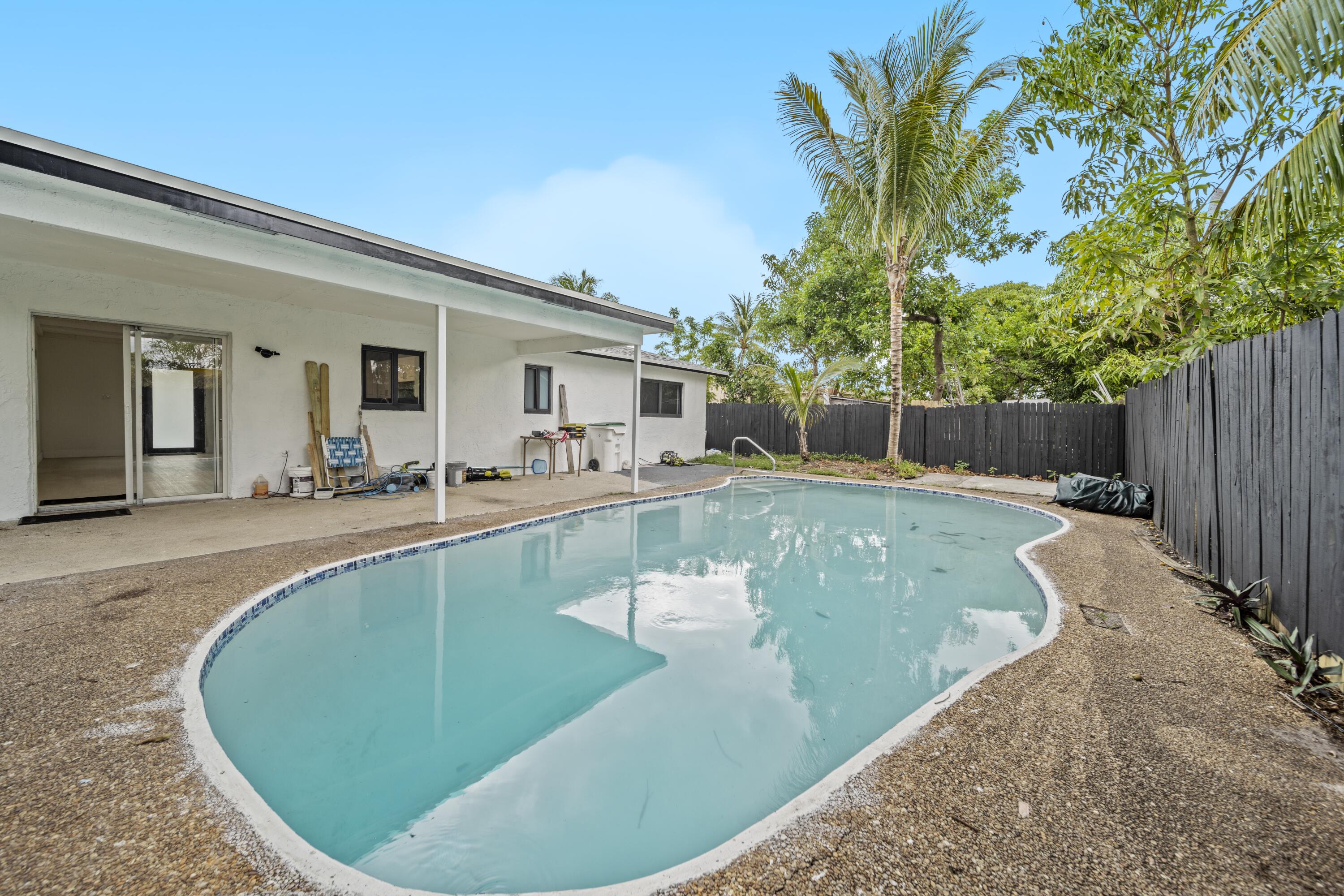 LAUDERDALE NORTH PARK SEC 4 - Residential