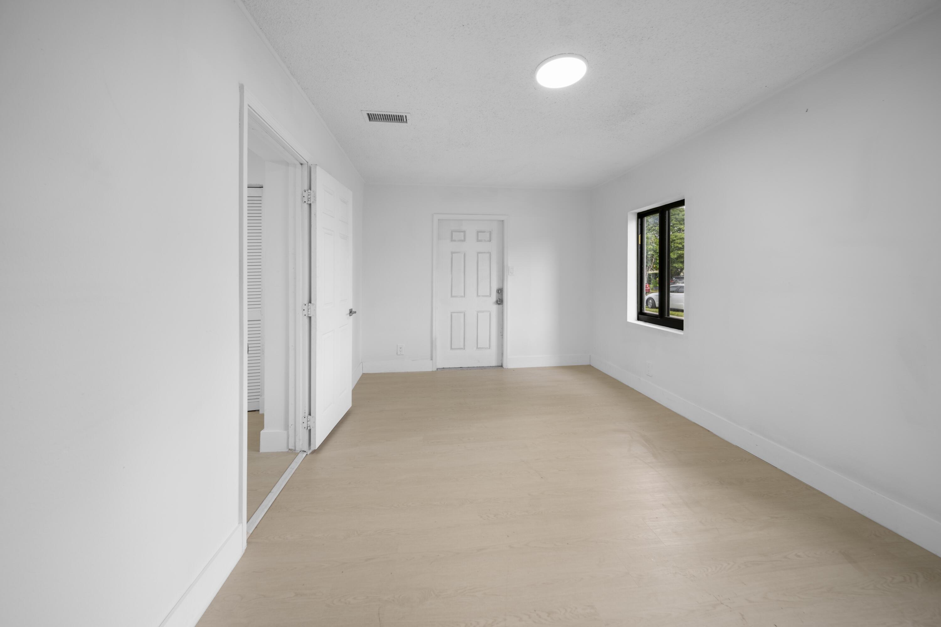 LAUDERDALE NORTH PARK SEC 4 - Residential